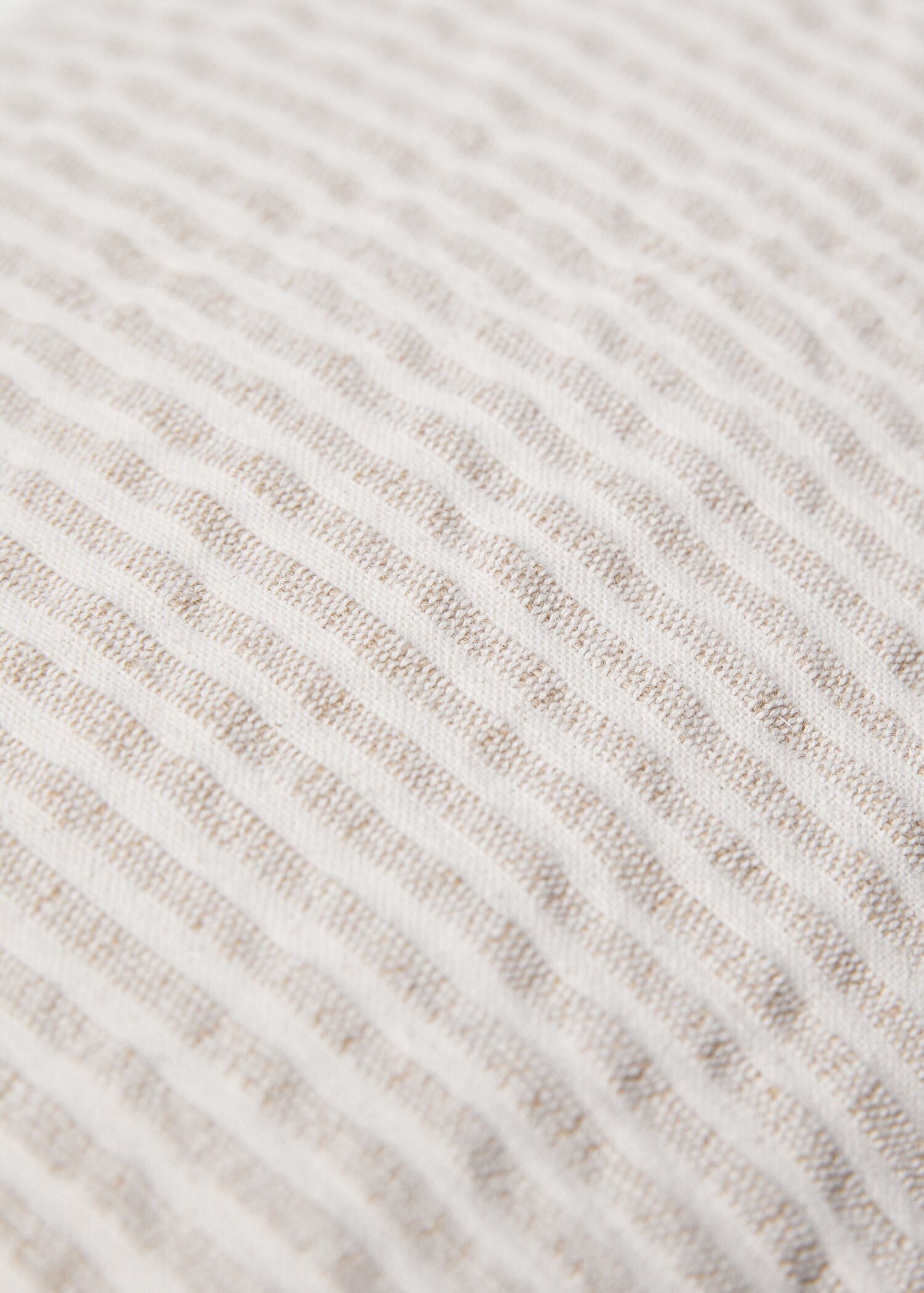 Textured striped cushion case 17.72x17.72 in - Details of the article 1
