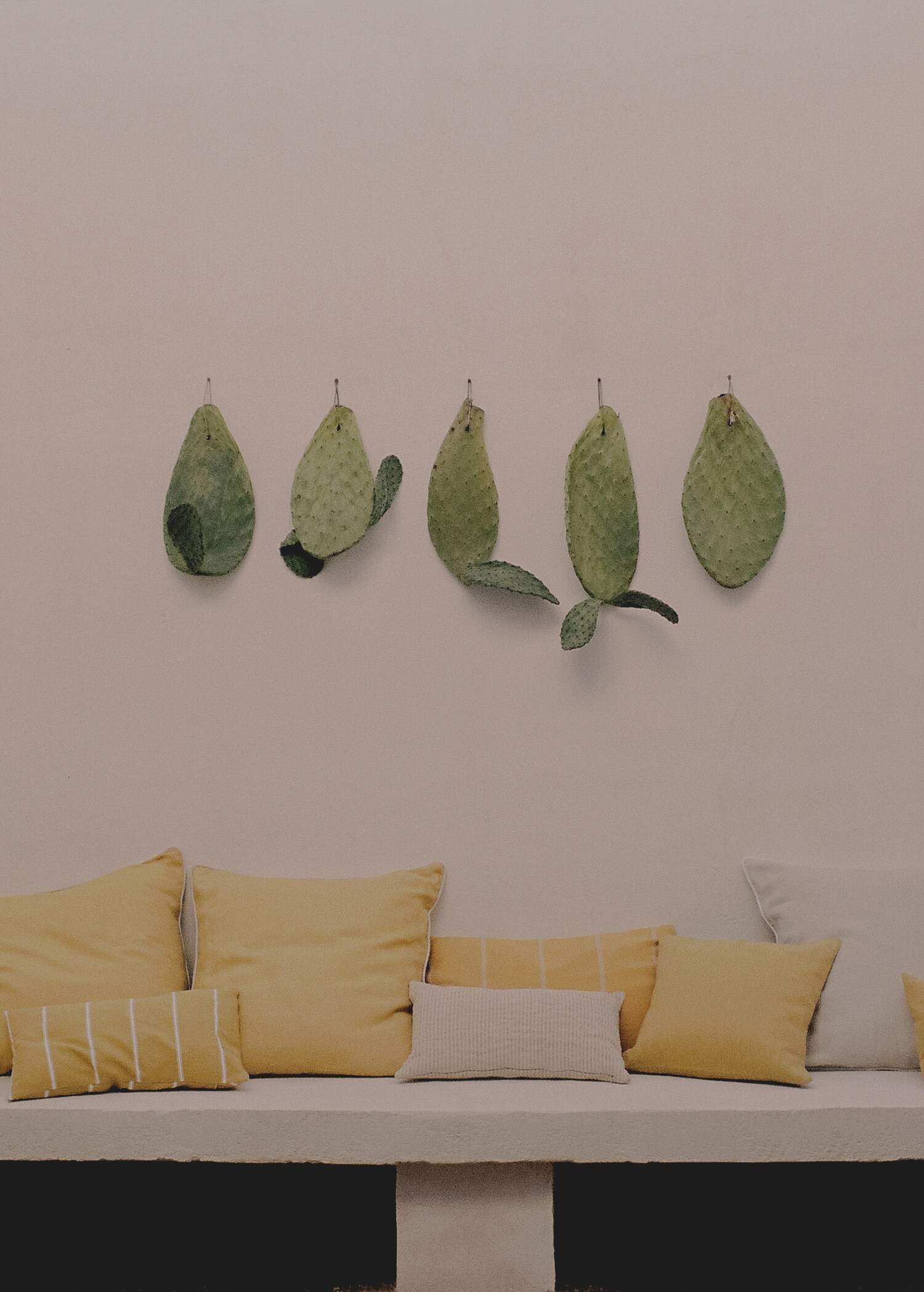 Striped cotton and linen cushion cover 40x60cm - Details of the article 6