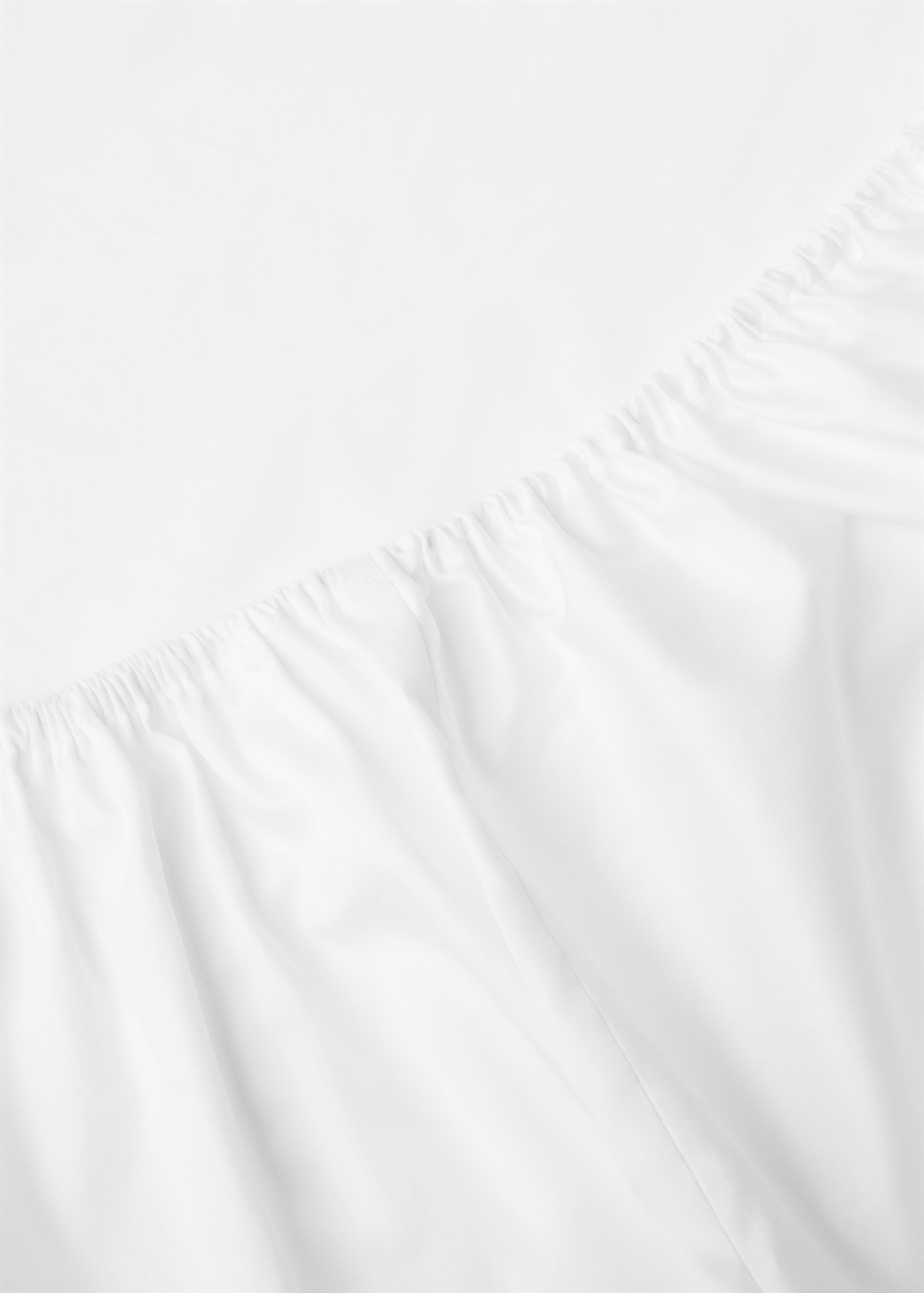 Satin fitted sheet for superking bed - Details of the article 1