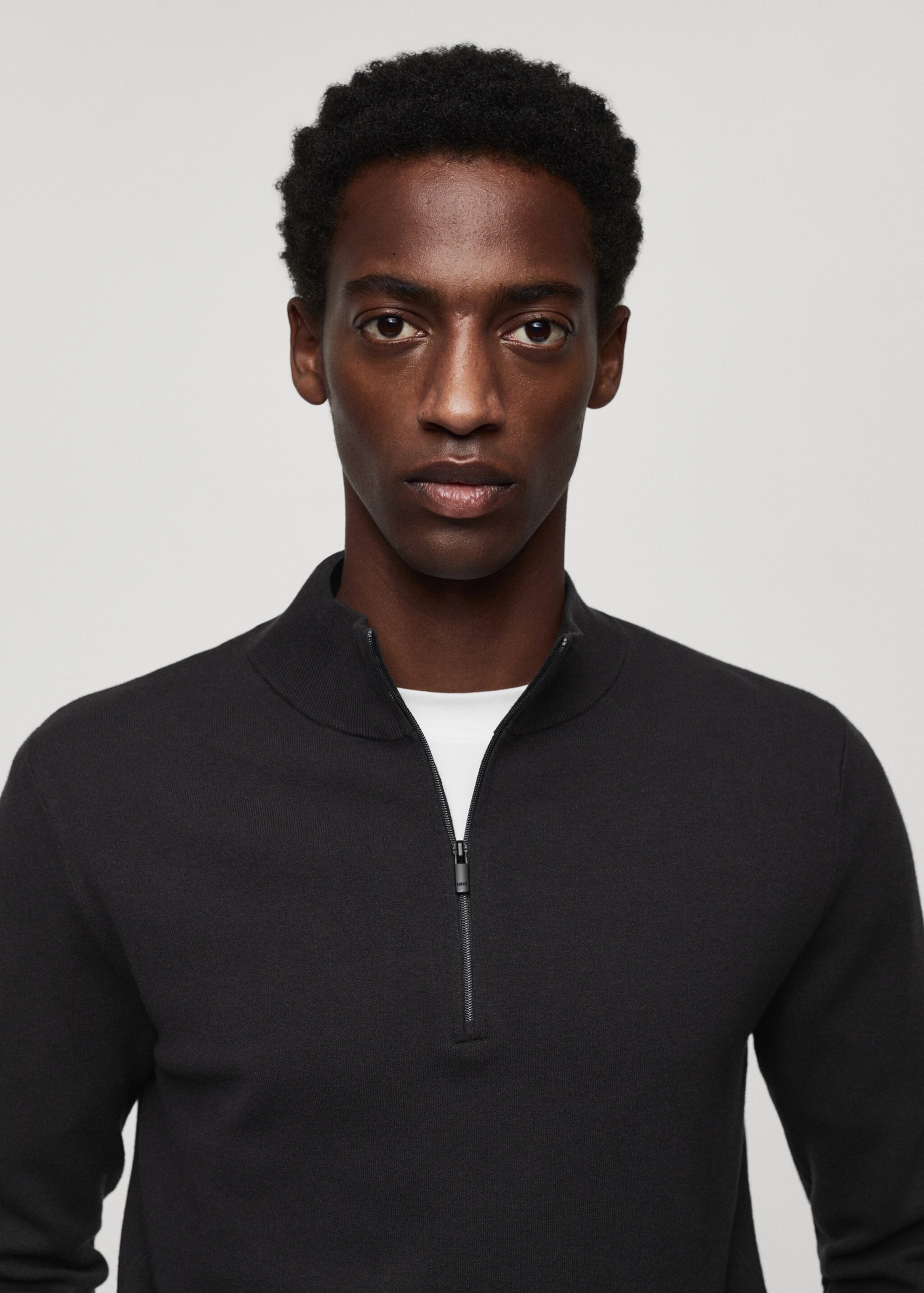 Pull-over col montant zip - Détail de l'article 1