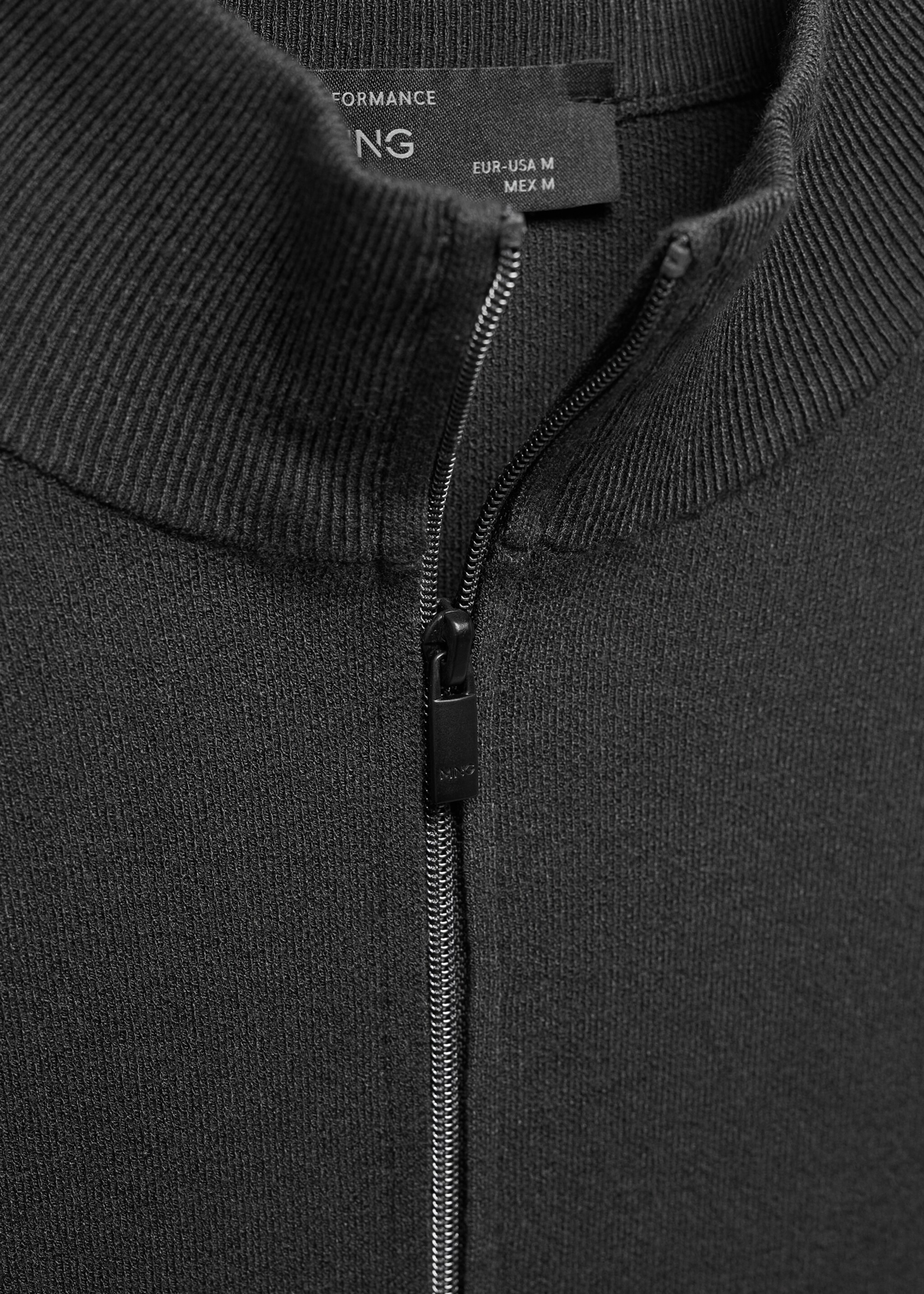 Pull-over col montant zip - Détail de l'article 8
