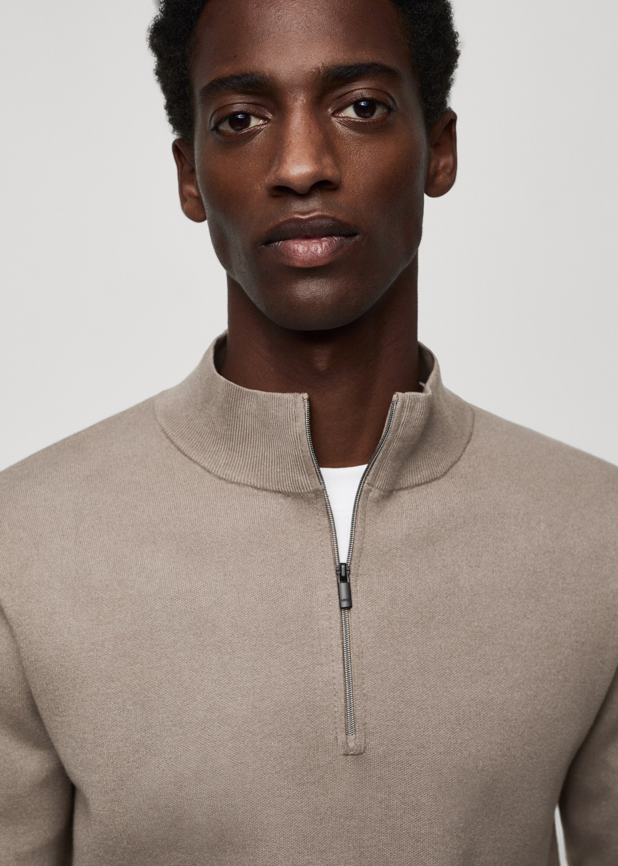 Pull-over col montant zip - Détail de l'article 1