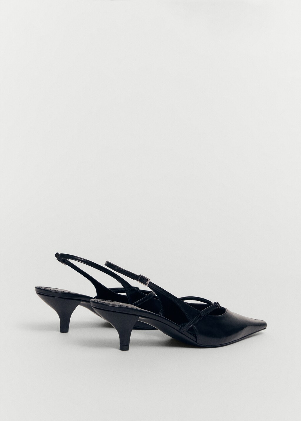 靴 BOHEMSEO SLEEK LEATHER BELTED SLINGBACK Black Textured Satin Embellished-Strap Pointed-Toe Slingback