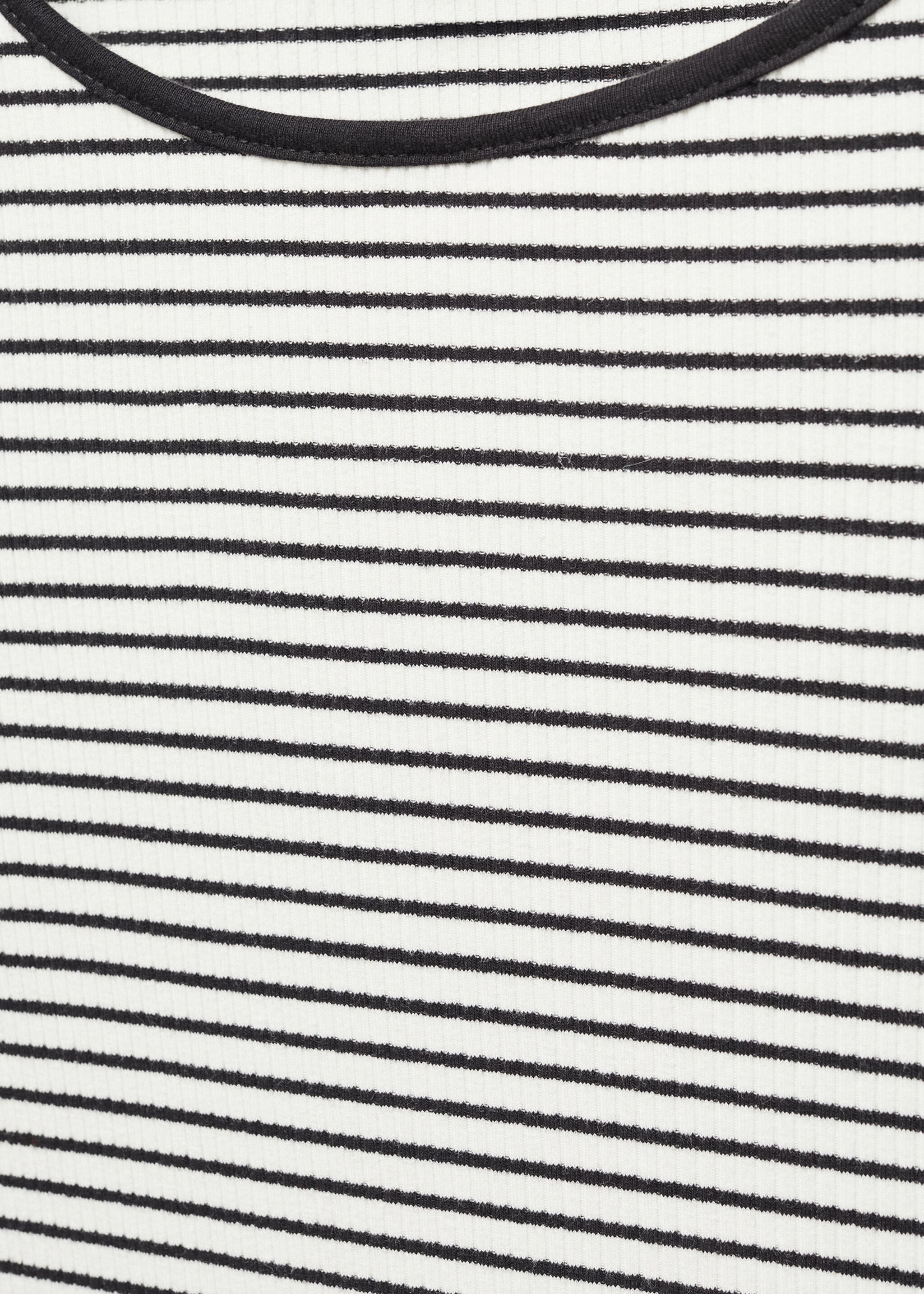 Striped rib T-shirt - Details of the article 8, Off White. Ref: 67024785-00.