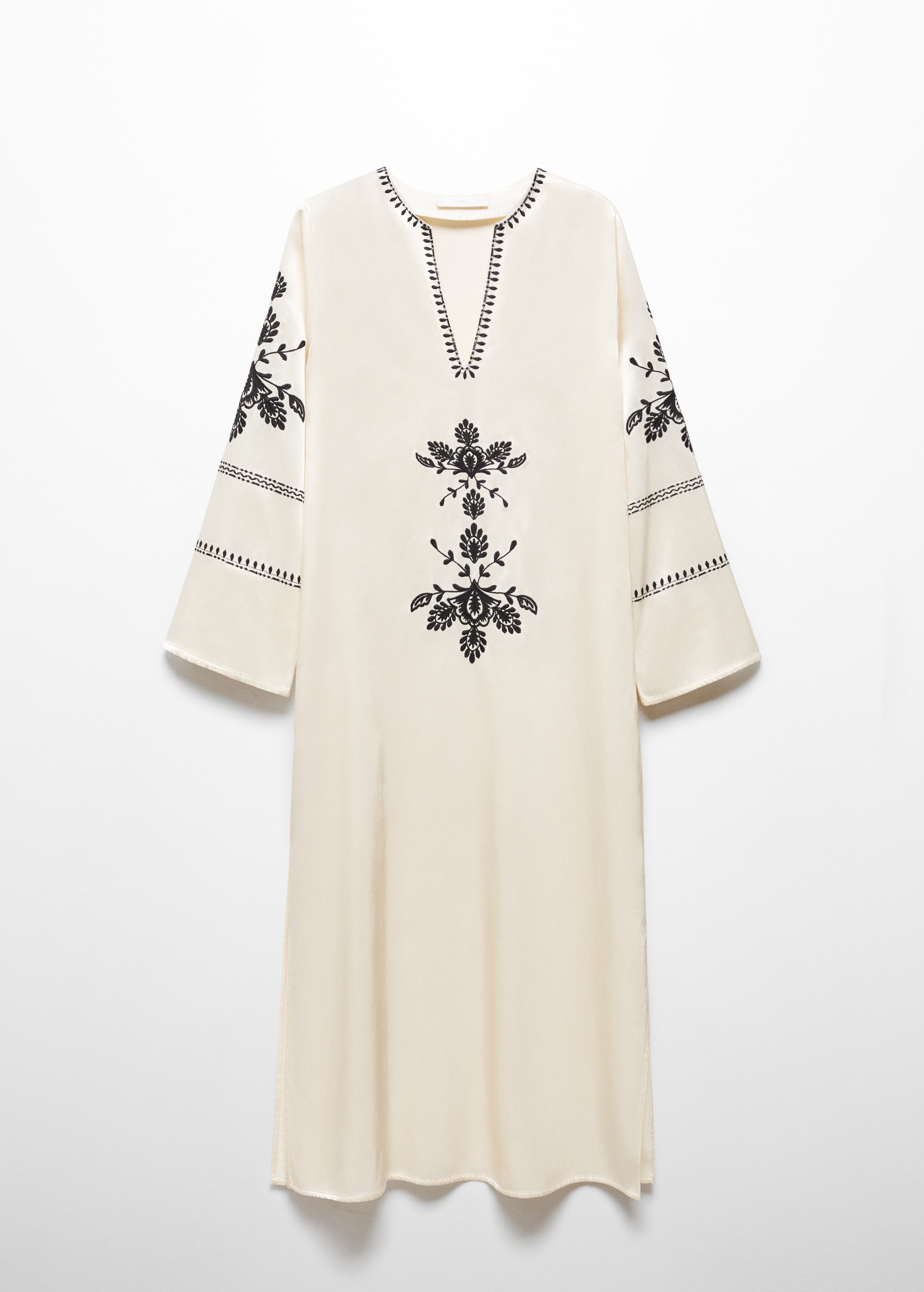 Embroidered dress with side slit