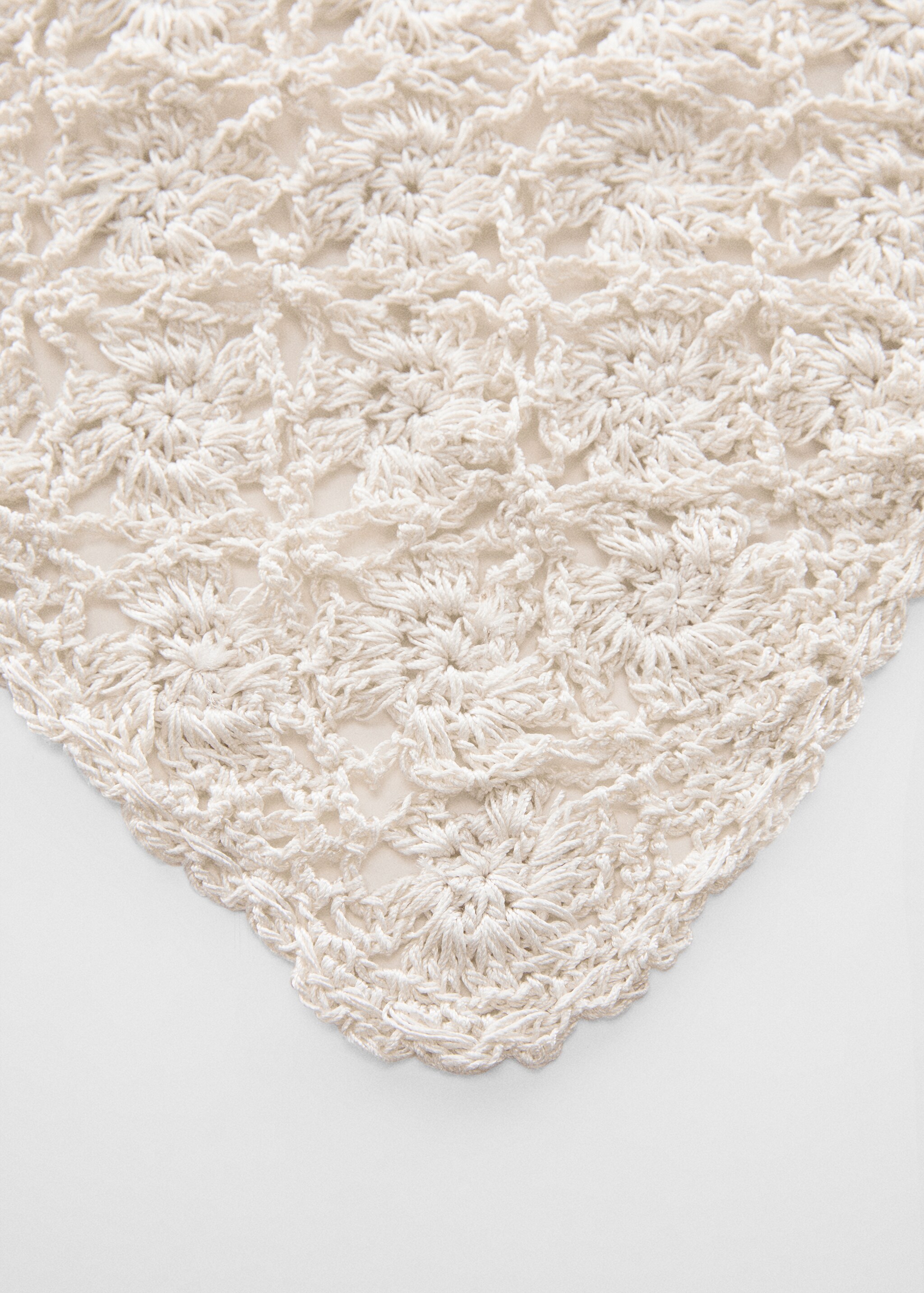 Crochet knit handkerchief - Details of the article 1