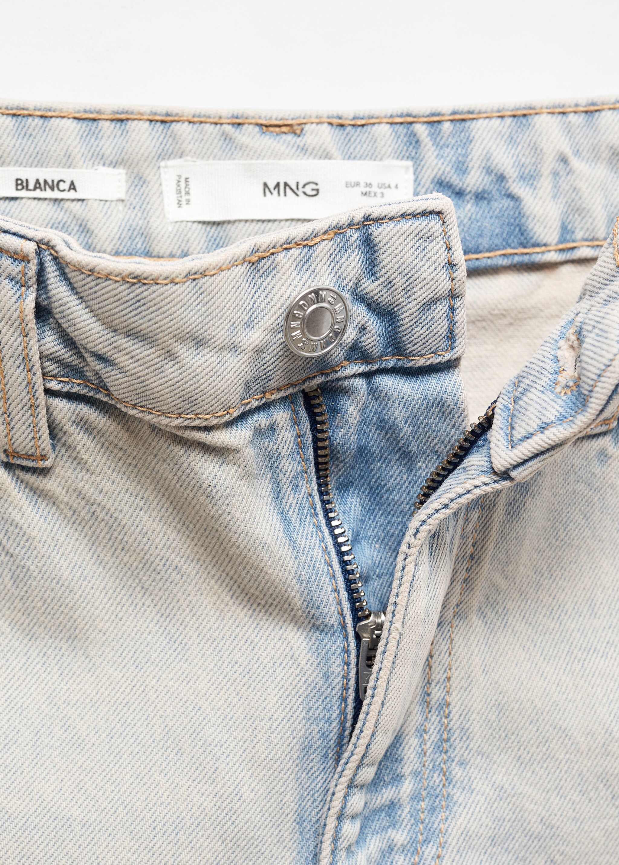 Straight-fit cropped jeans - Details of the article 8