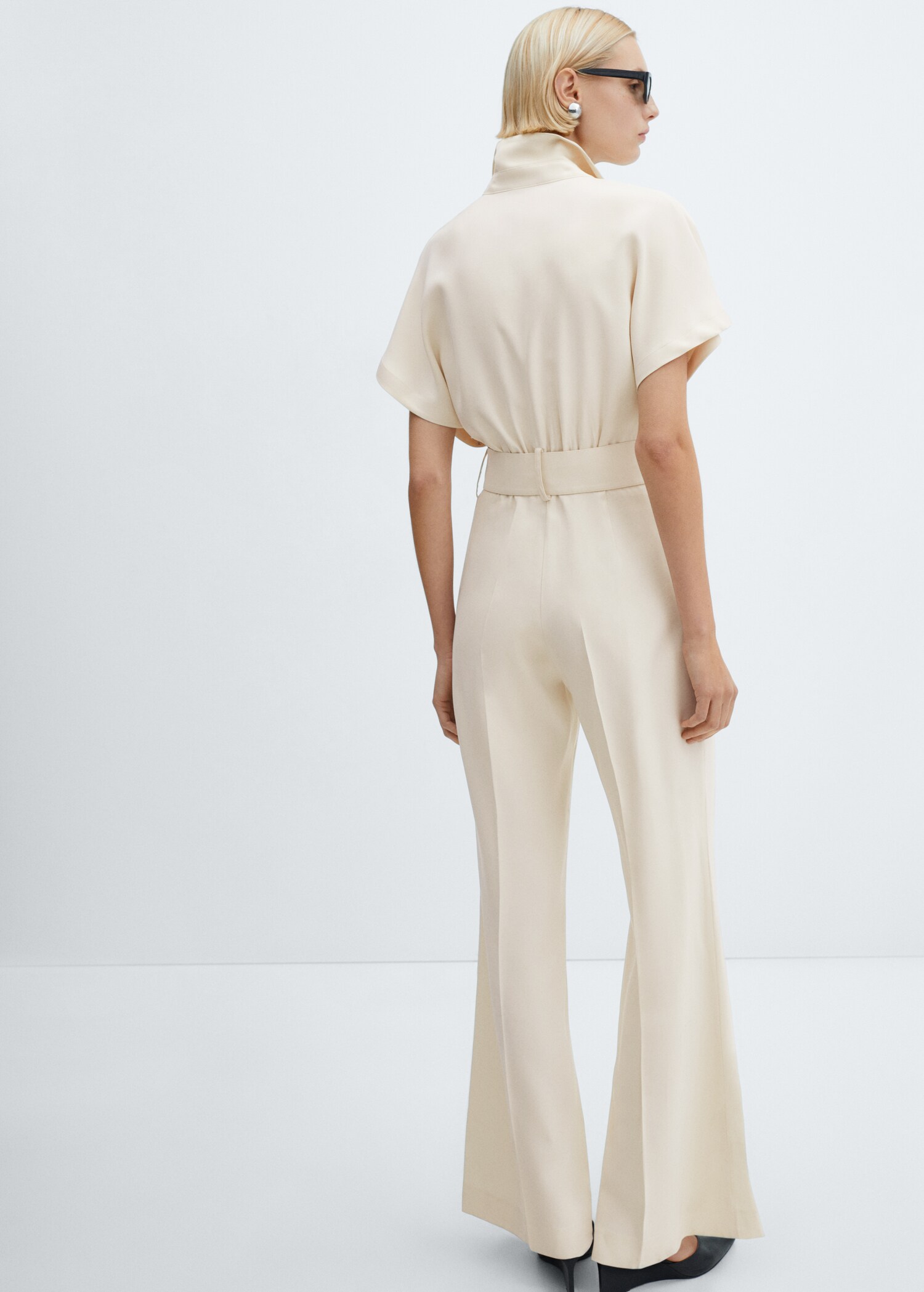 Belt long jumpsuit - Reverse of the article