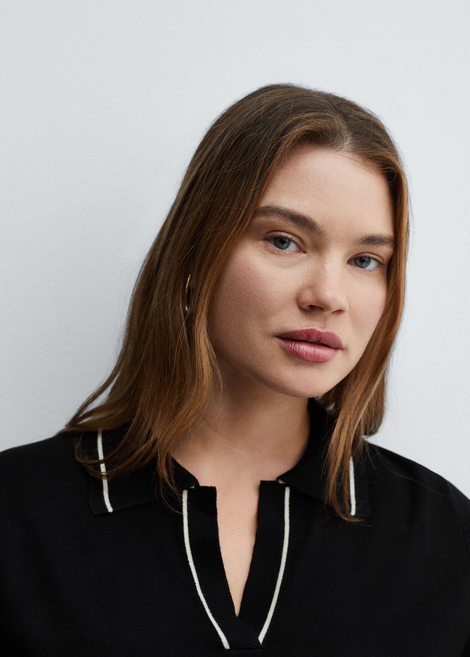Knitted polo-neck sweater - Details of the article 4