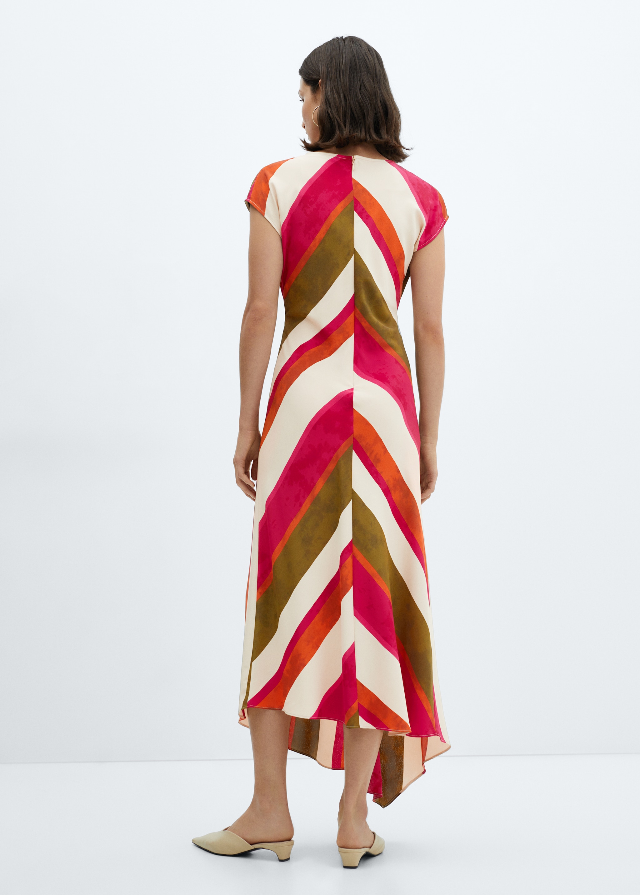 Cut-out striped dress - Reverse of the article
