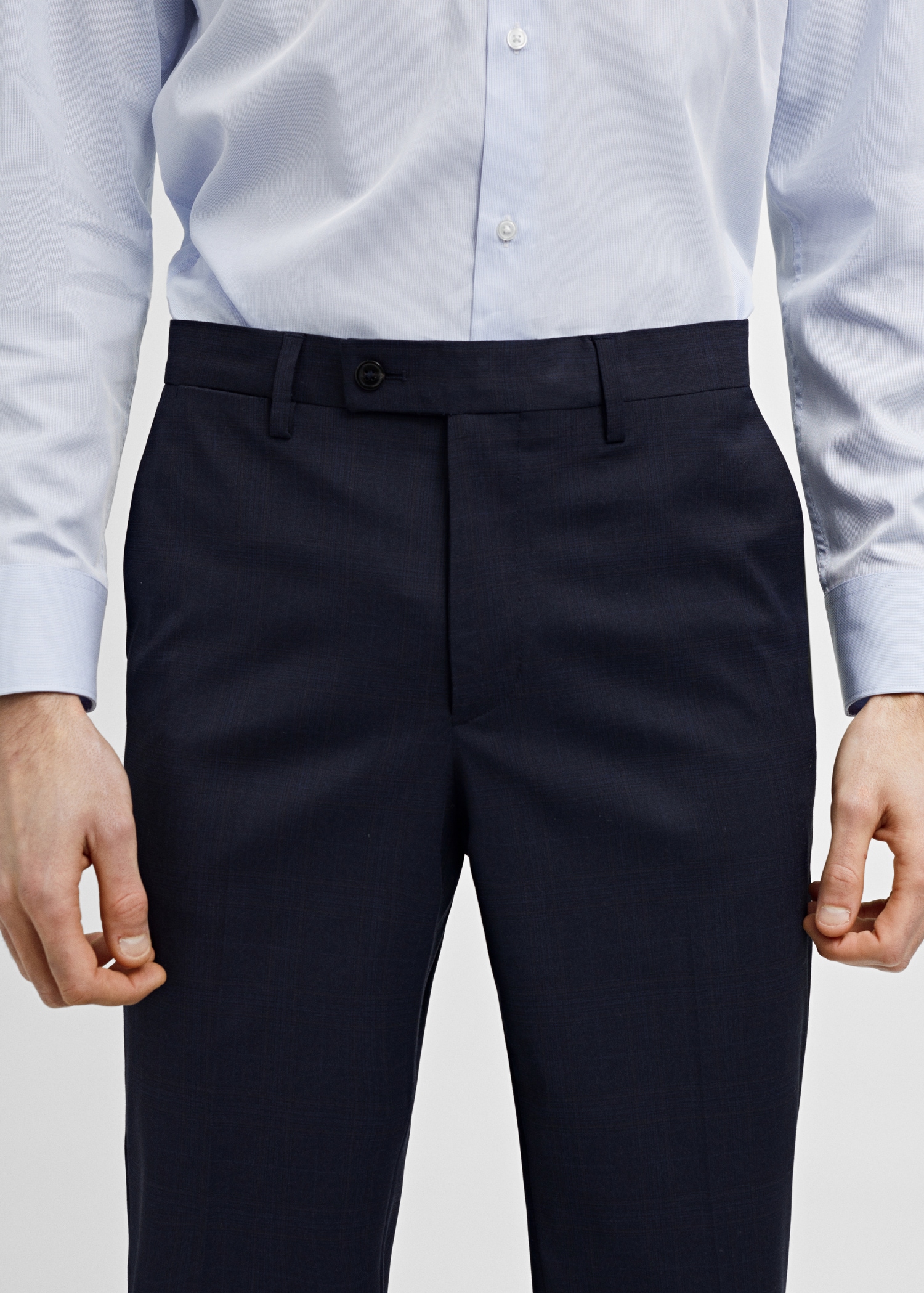 Stretch-fabric slim-fit suit trousers - Details of the article 1