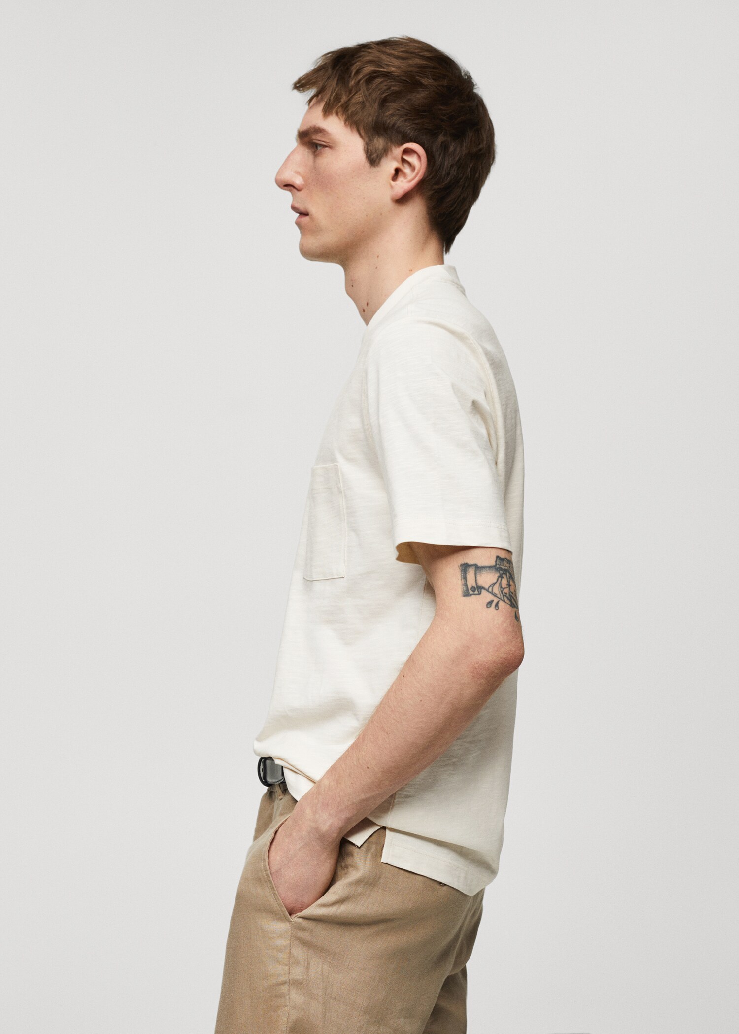 T-shirt poche 100 % coton - Détail de l'article 2