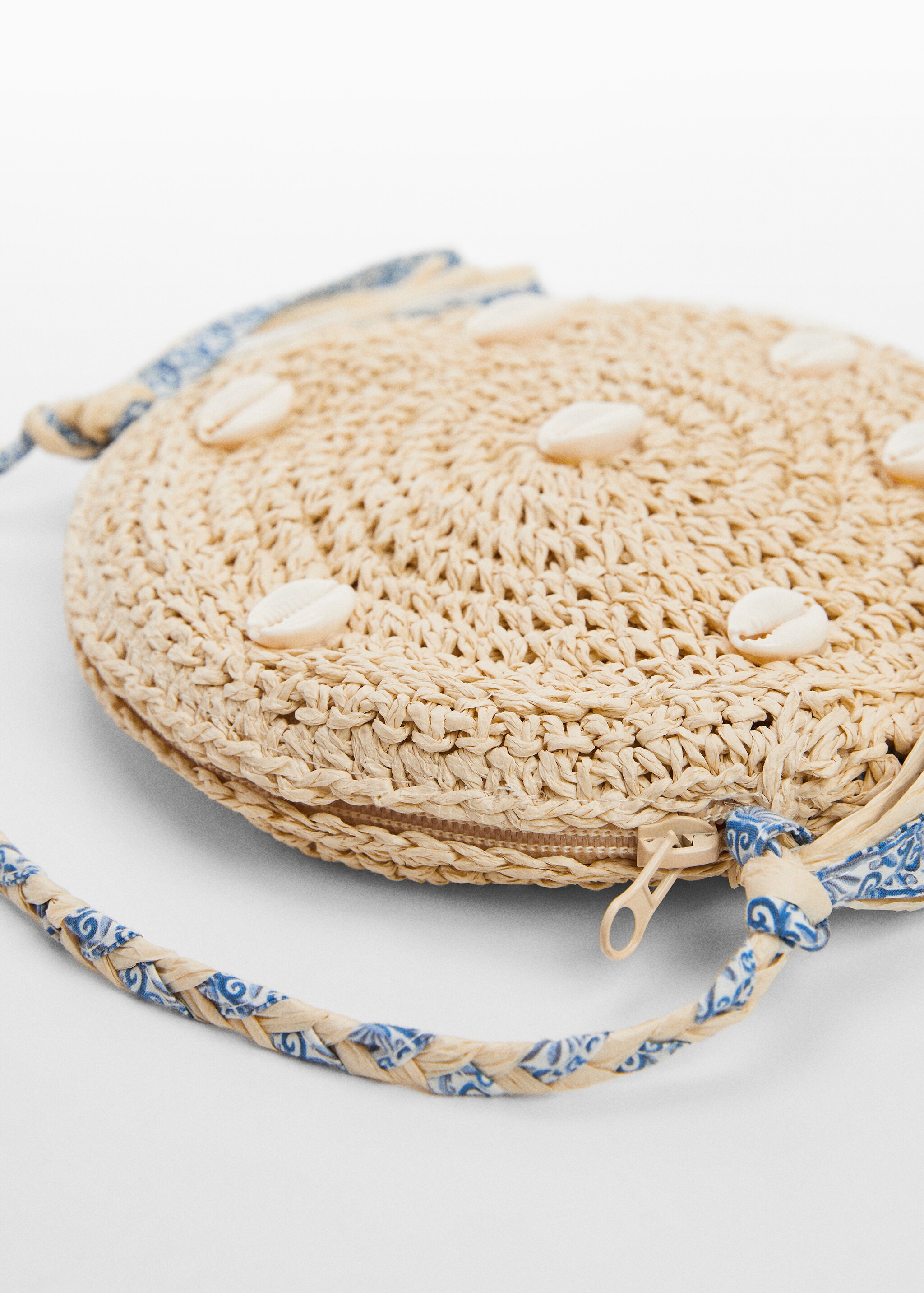 Shell straw bag - Details of the article 2