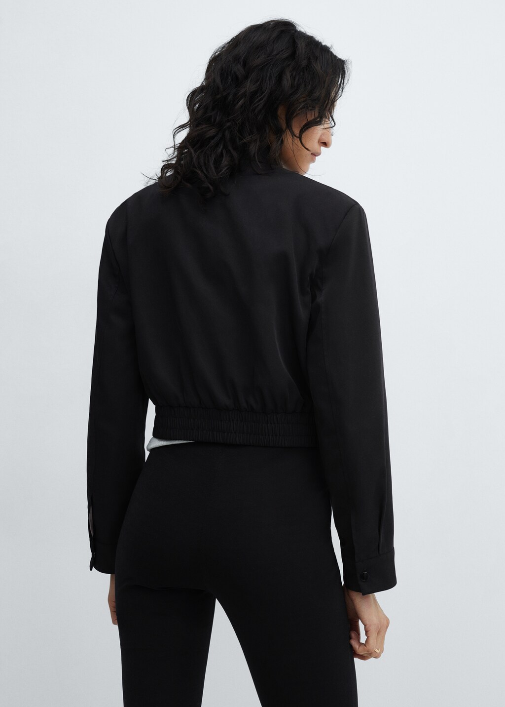 Cropped jacket with pockets - Women | MANGO Japan