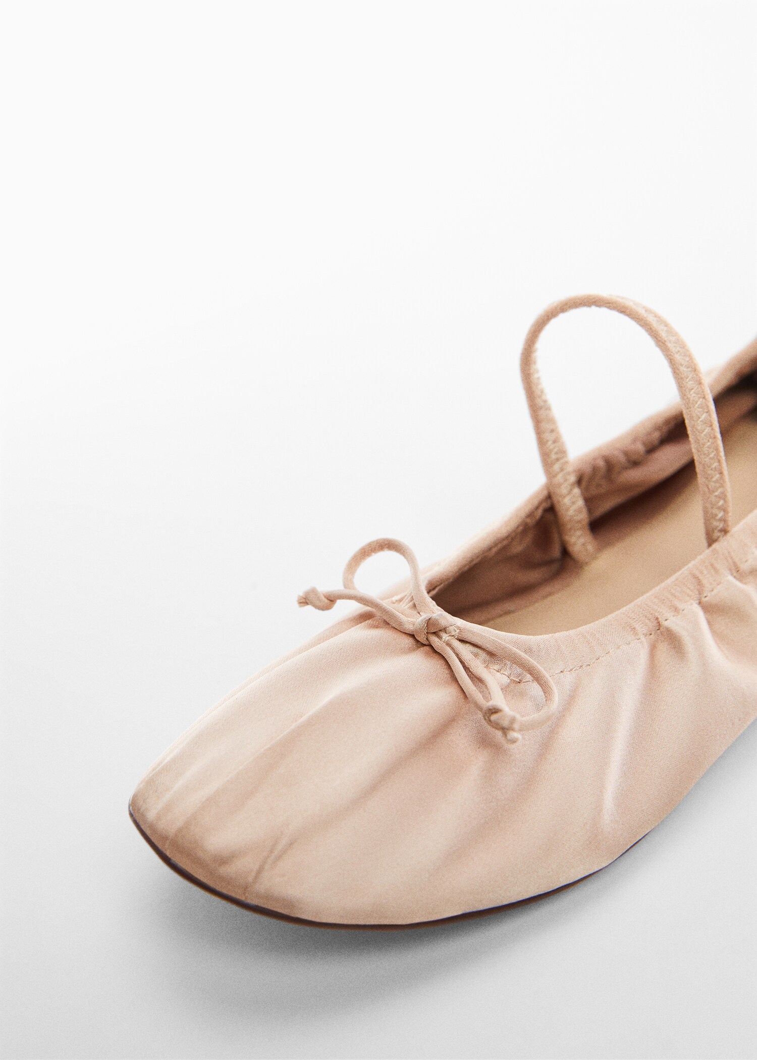 Elastic satin ballerinas - Details of the article 2