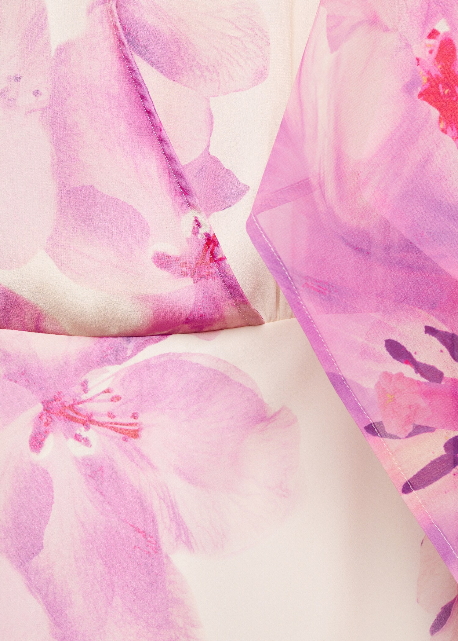 Vestido floral escote cruzado - Detalle del artículo 8