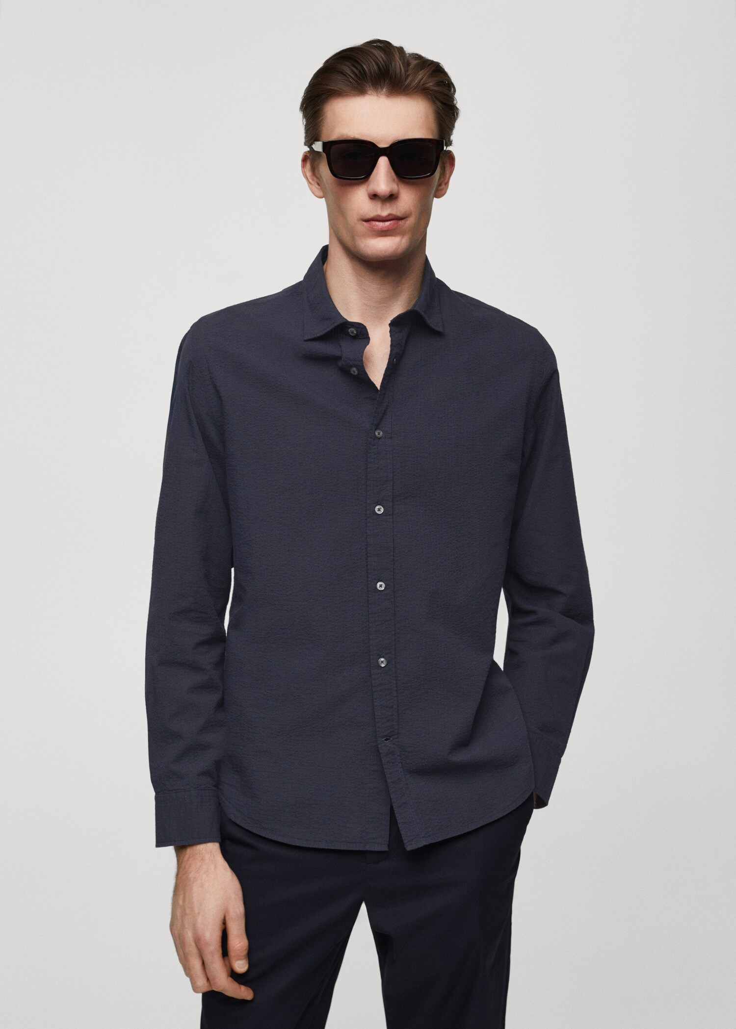 Chemise 100 % coton seersucker - Plan moyen
