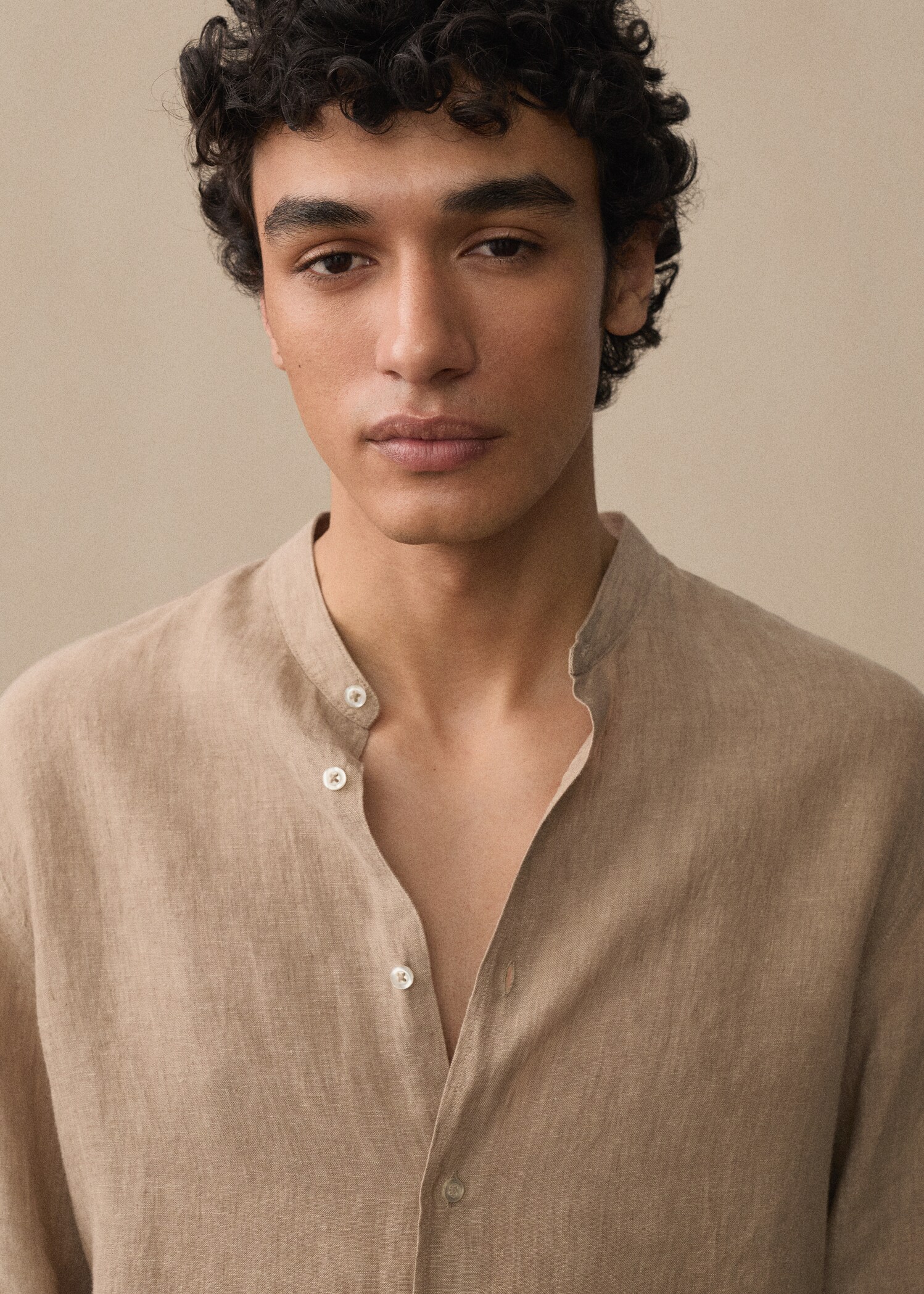 100% linen Mao collar shirt - Details of the article 5