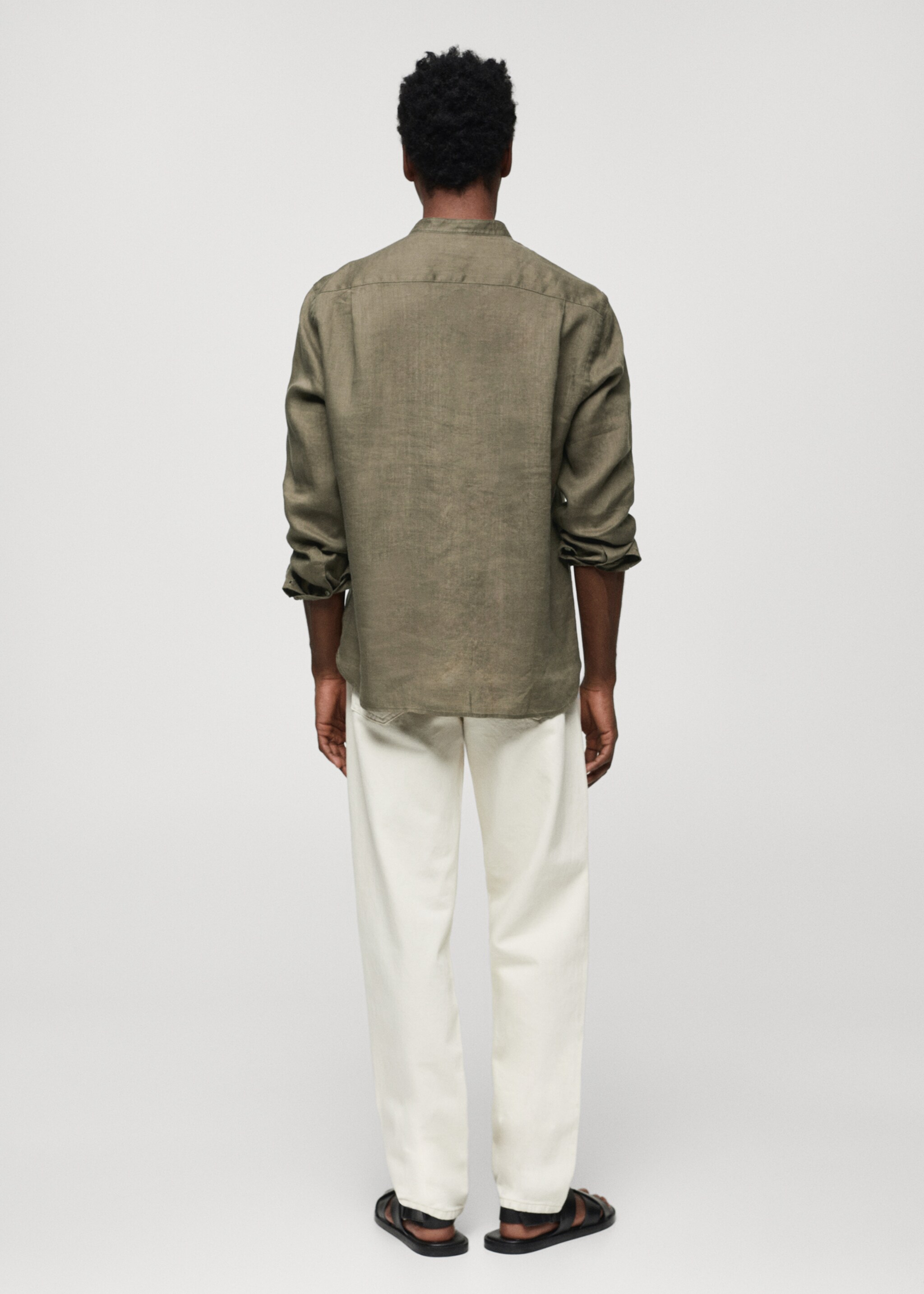 Camisa 100% lino cuello mao - Reverso del artículo