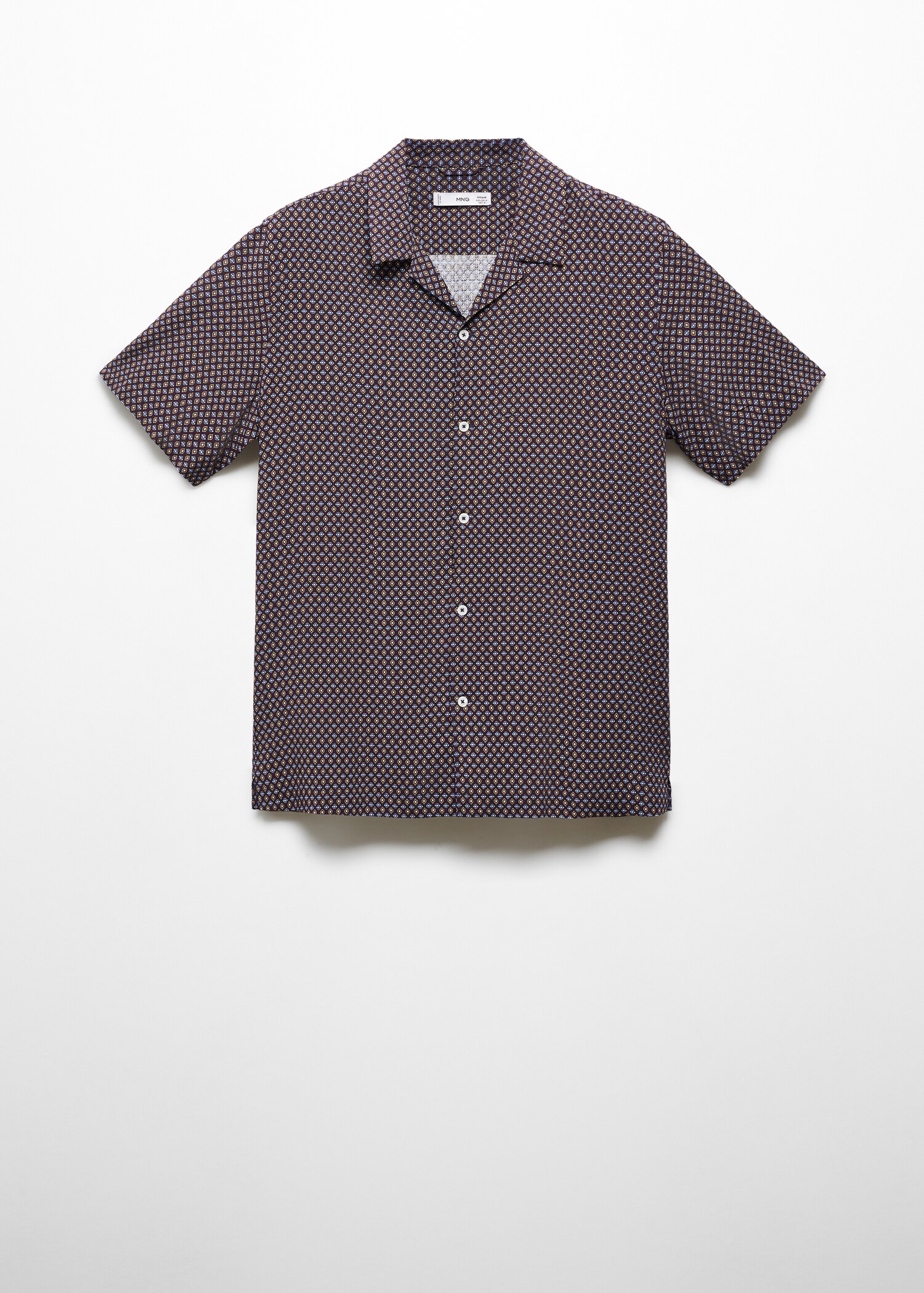 Camisa manga corta regular fit estampado  - Artículo sin modelo