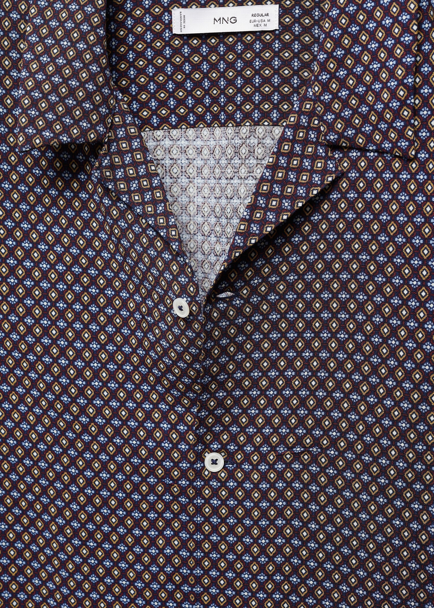 Camisa manga corta regular fit estampado  - Detalle del artículo 8