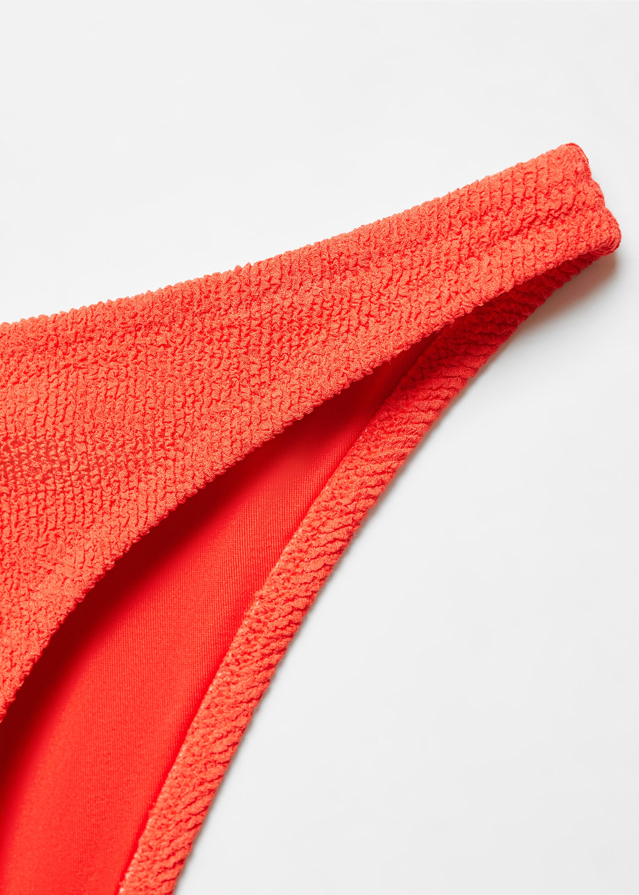 Classic textured bikini bottoms - Details of the article 8, Red. Ref: 67026735-00.