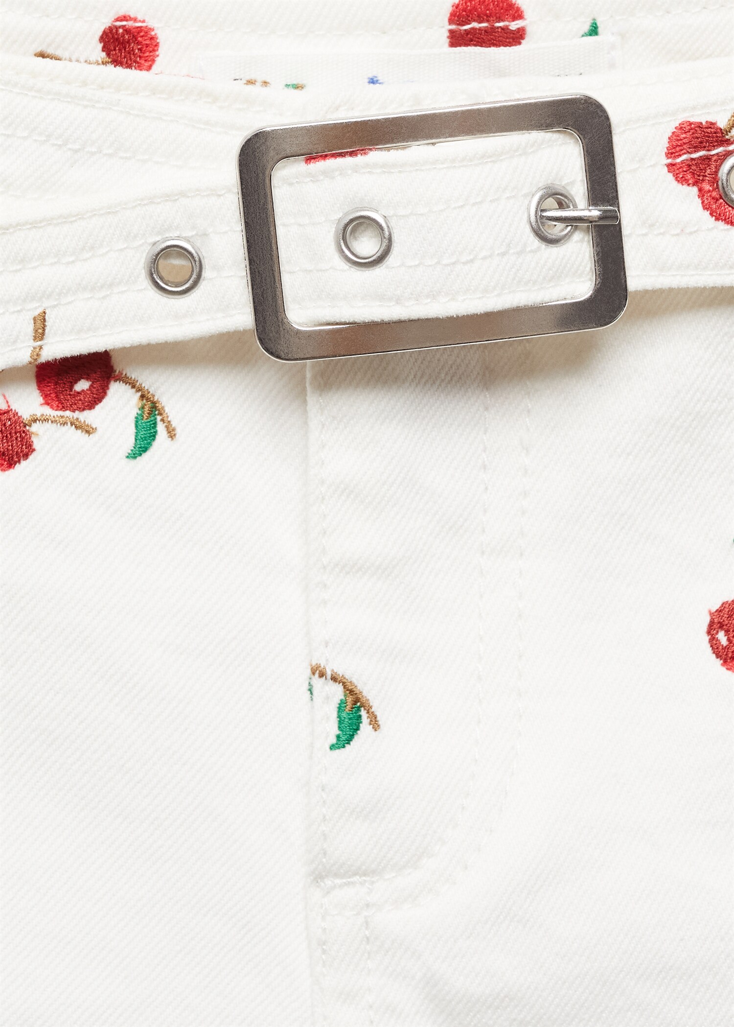 Shorts bordados cinturón - Detalle del artículo 8