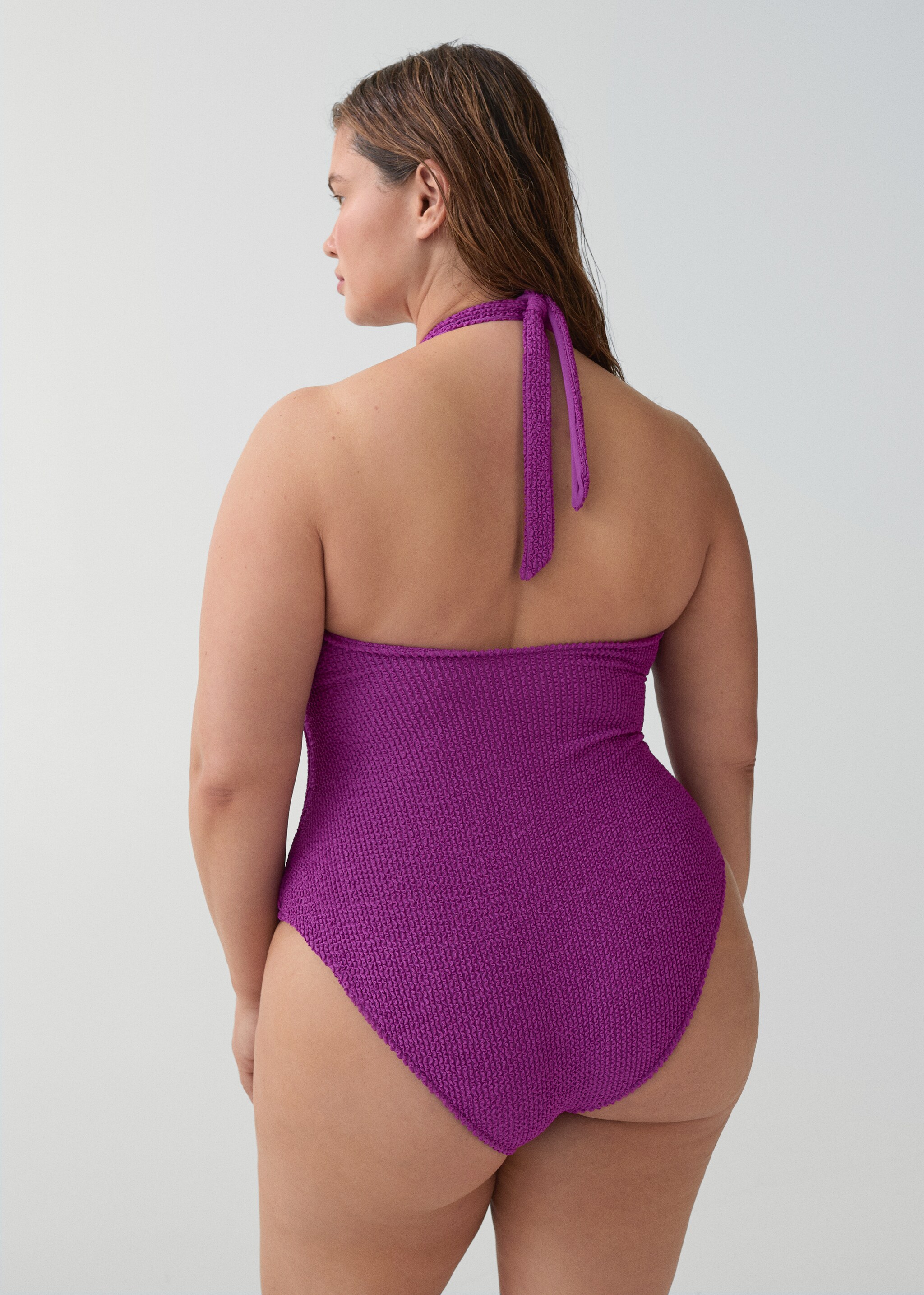 Halter neck swimsuit - Details of the article 4