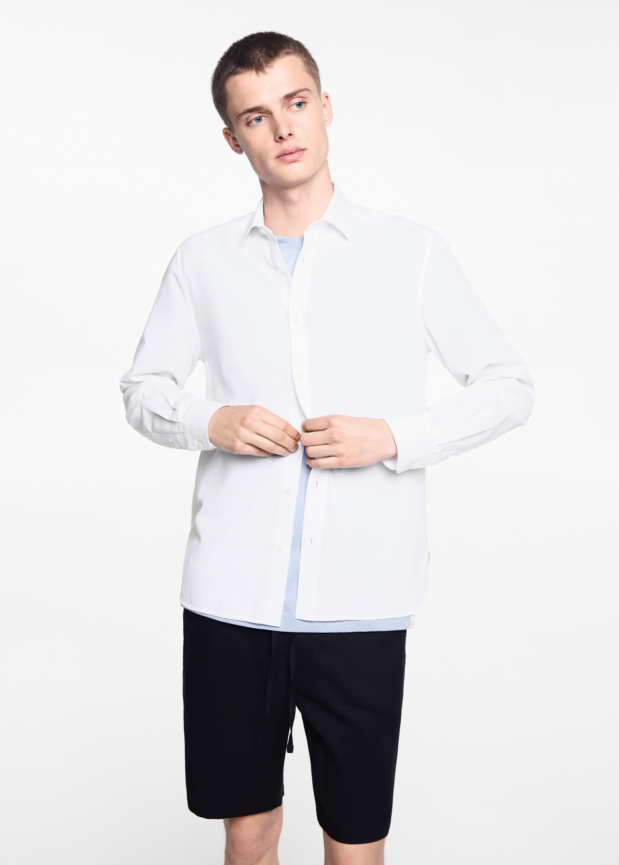 Camisa regular fit lino - Plano medio