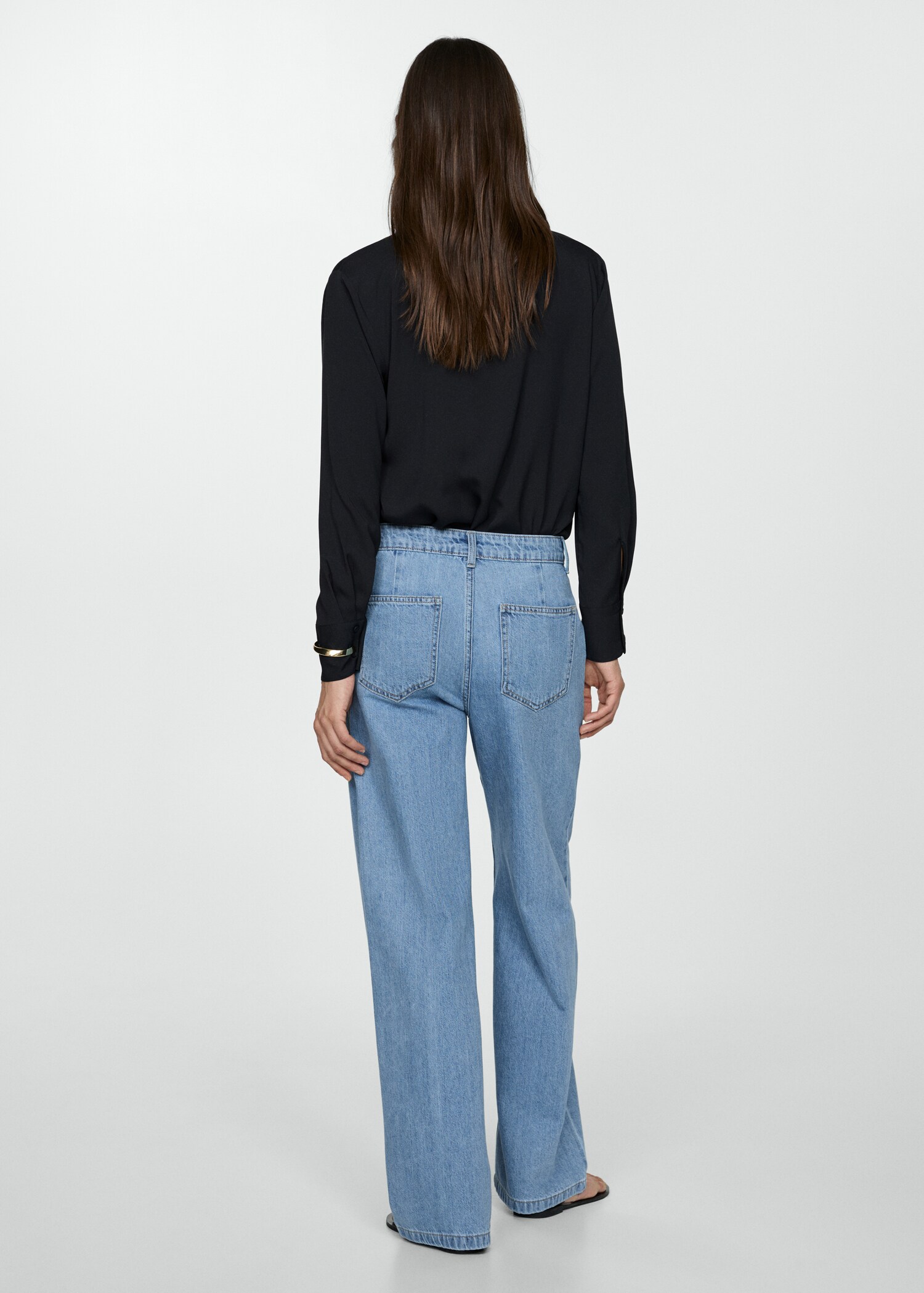 Straight pleated jeans - Reverse of the article