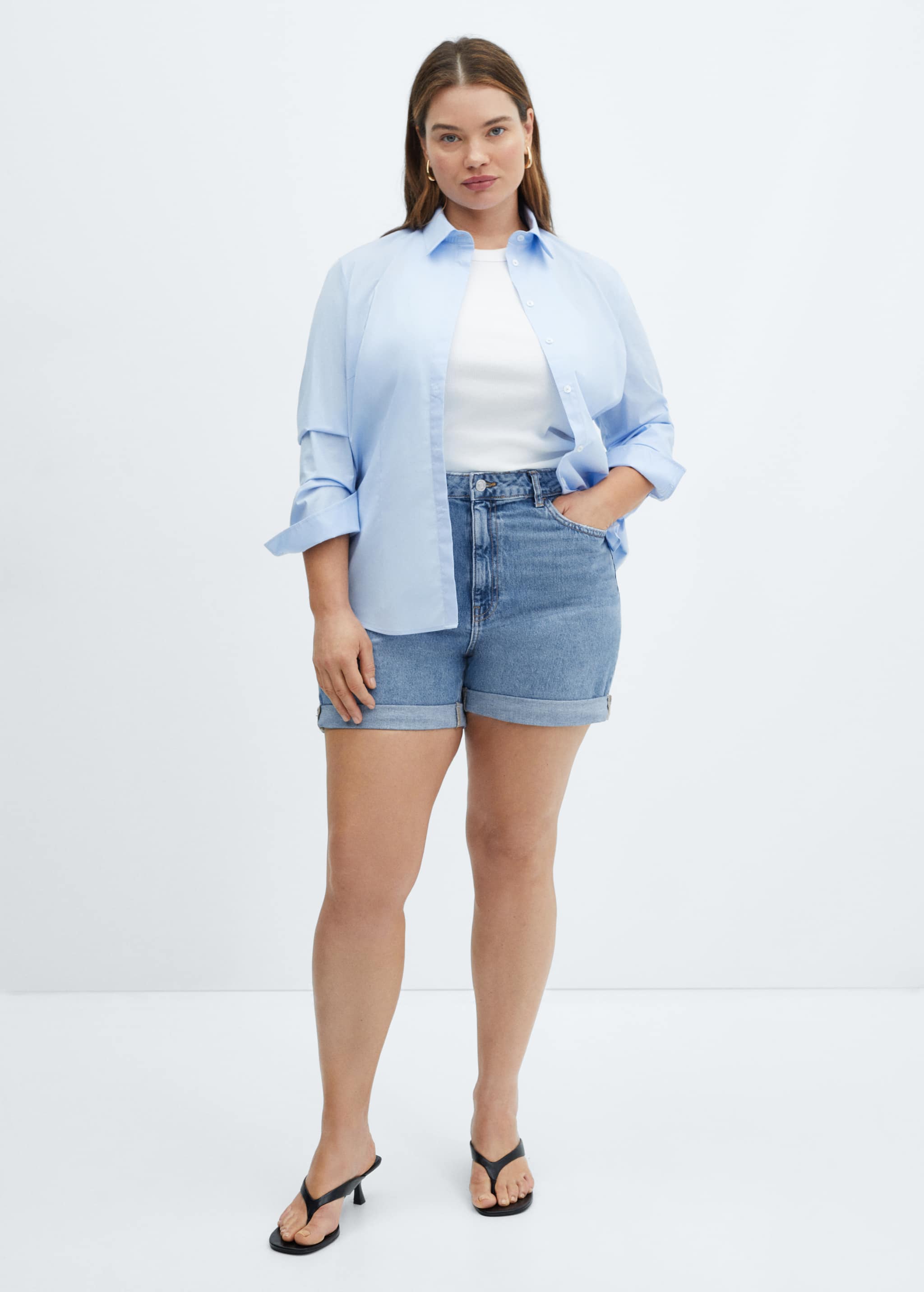 Mom-fit denim shorts - Details of the article 3