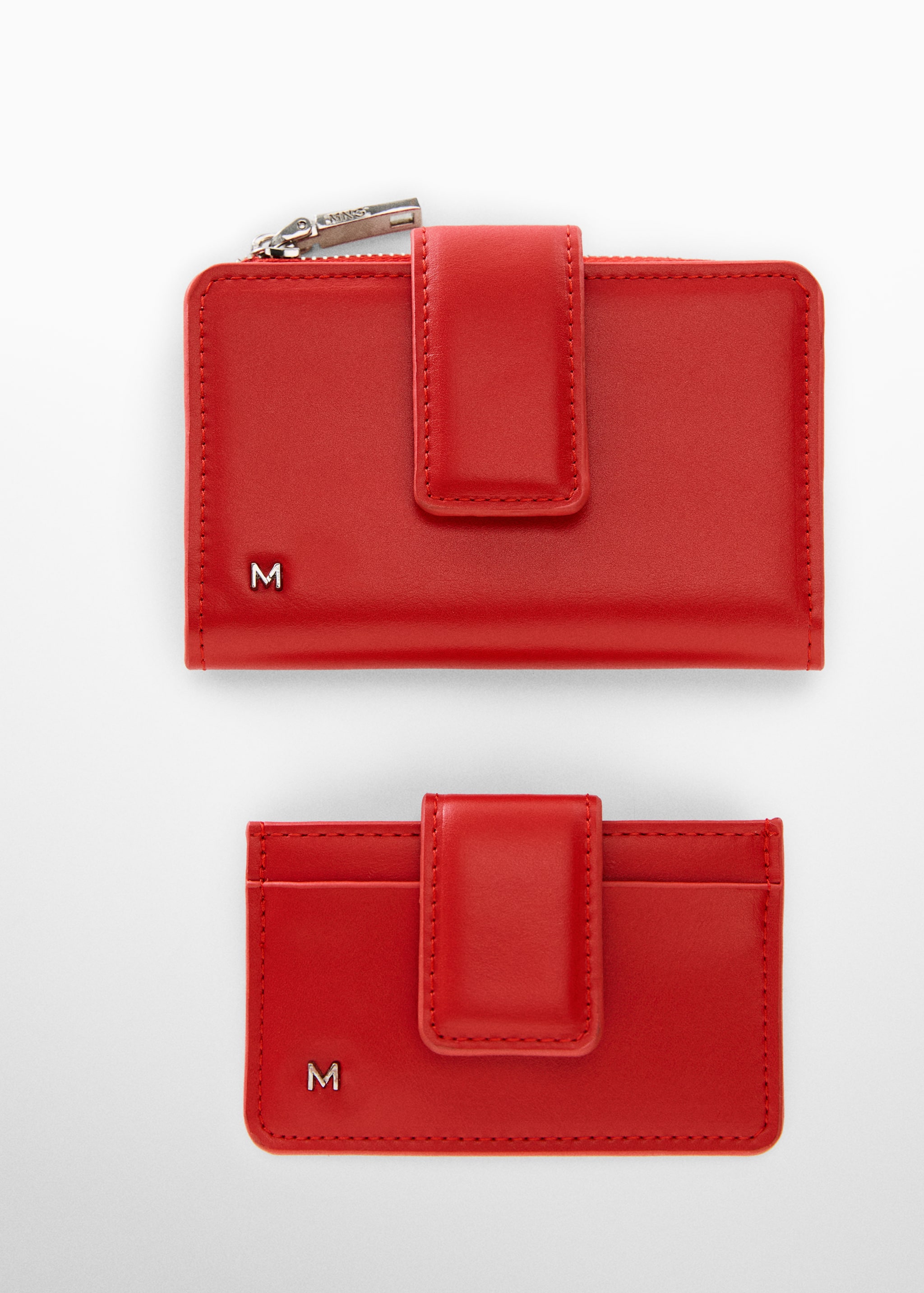 Wallet with flap and logo - Details of the article 2