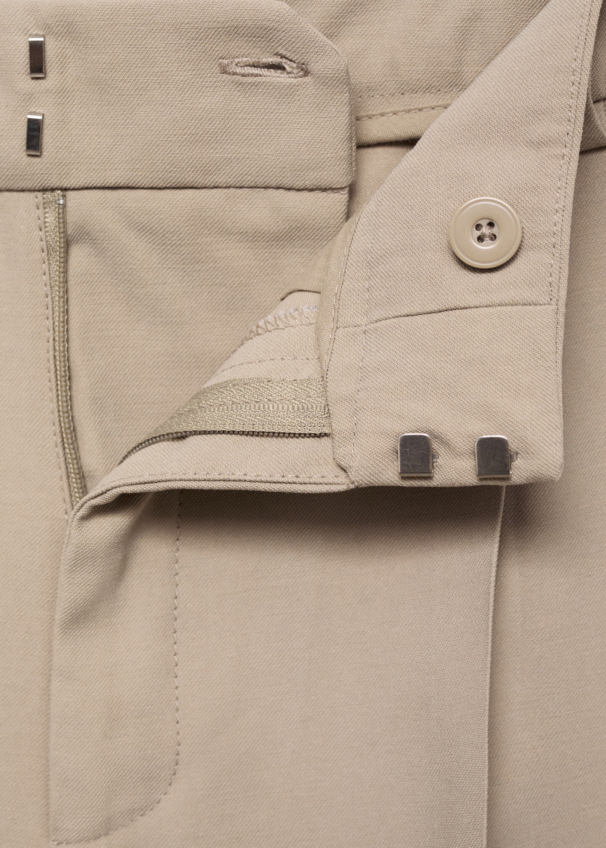 Pleated straight trousers - Details of the article 8