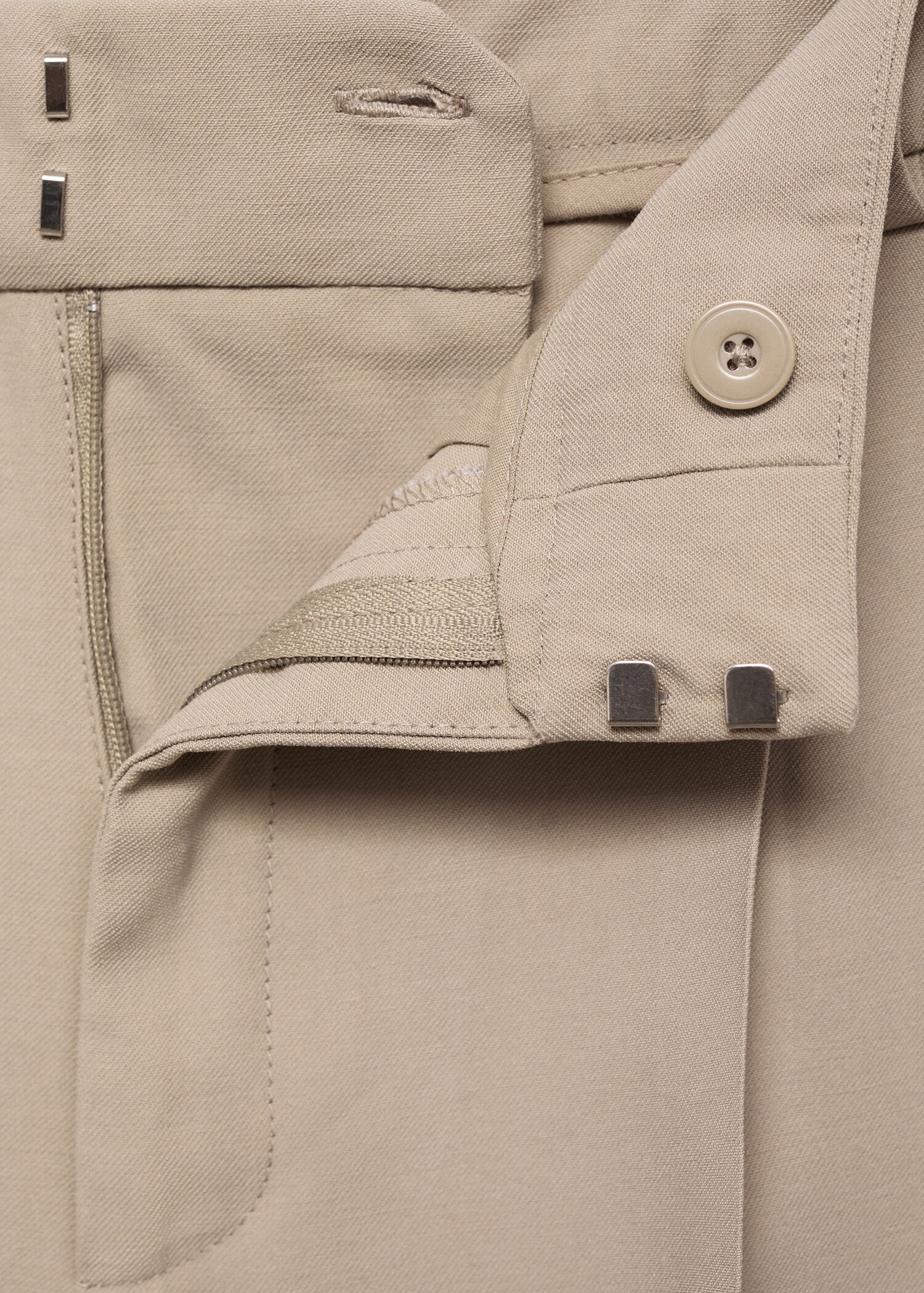 Straight-fit pleated trousers - Details of the article 8
