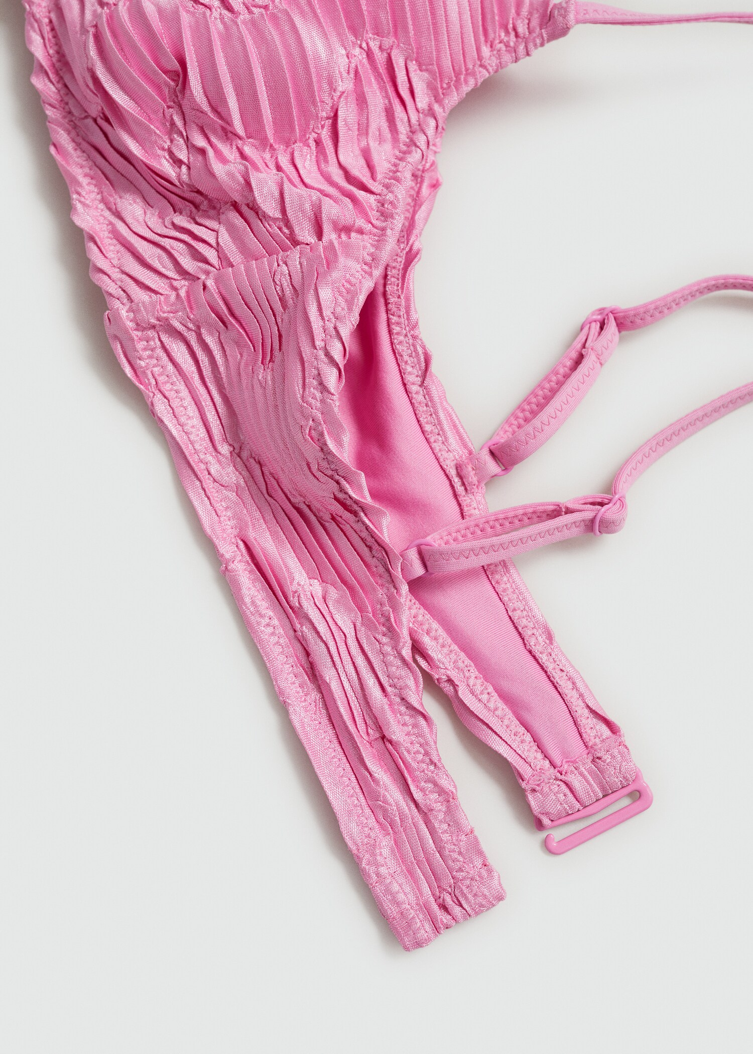 Pleated bikini top - Details of the article 0