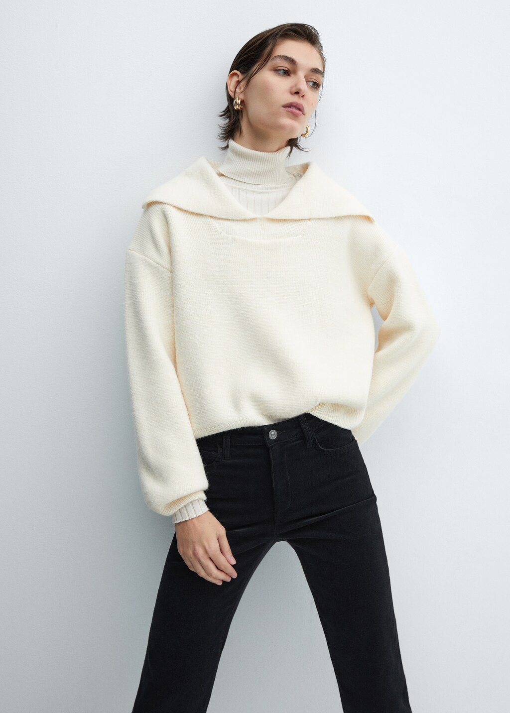 Flared cropped corduroy pants - image 4