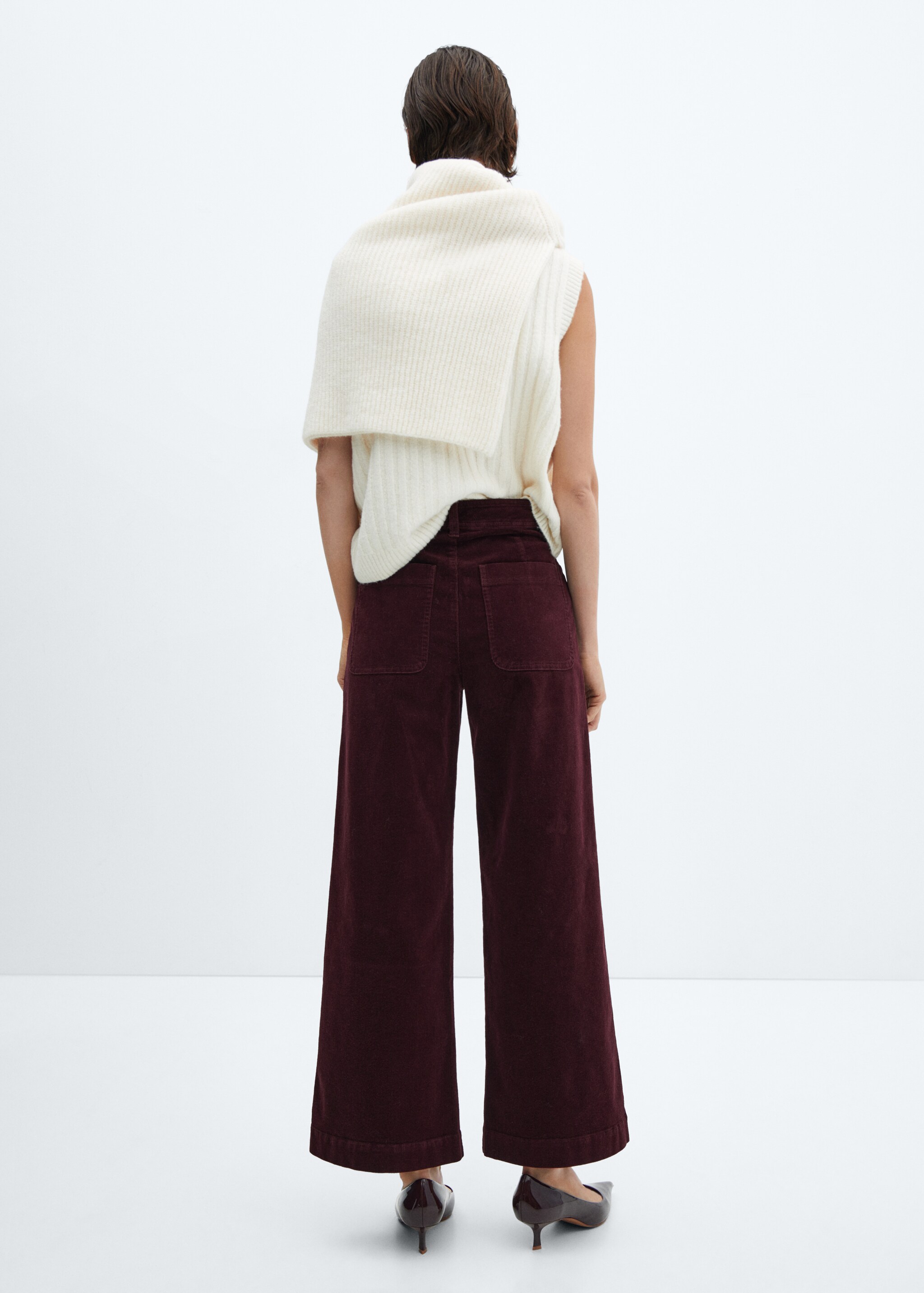 Corduroy culotte pants - Reverse of the article