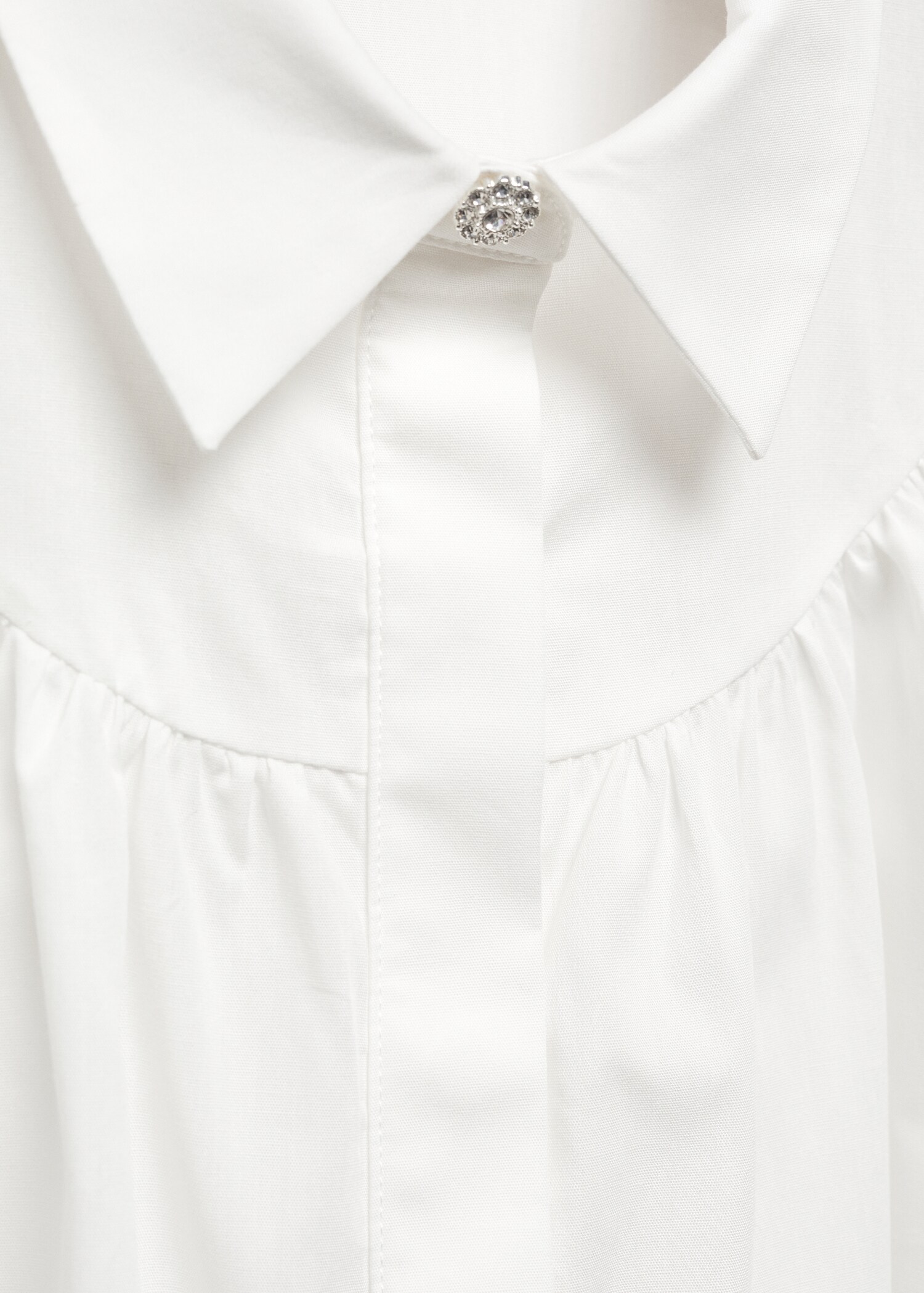Blouse met knoop bij de hals - Detail van het artikel 8