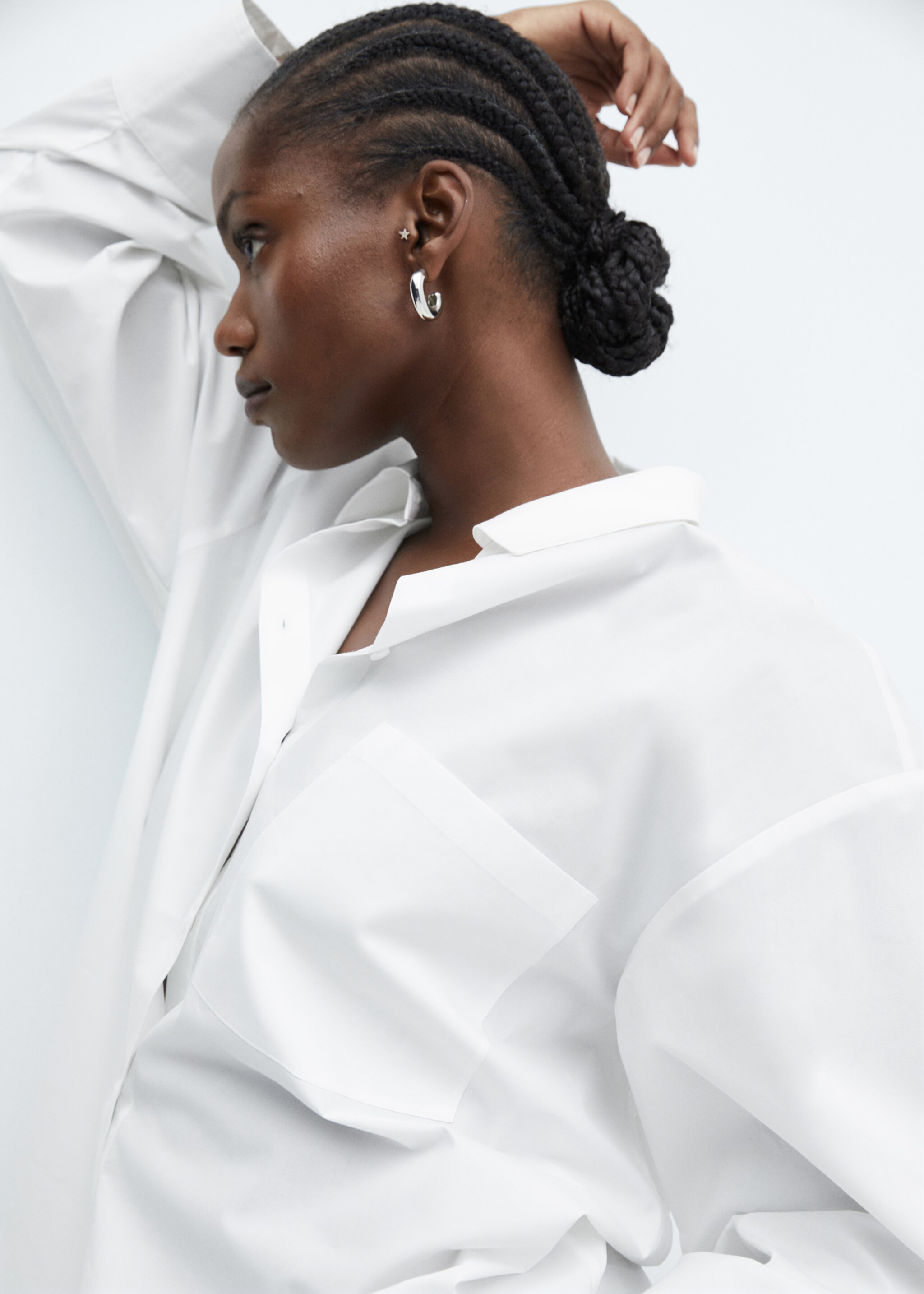 Pocket oversize shirt - Details of the article 4, White. Ref: 67030437-00.