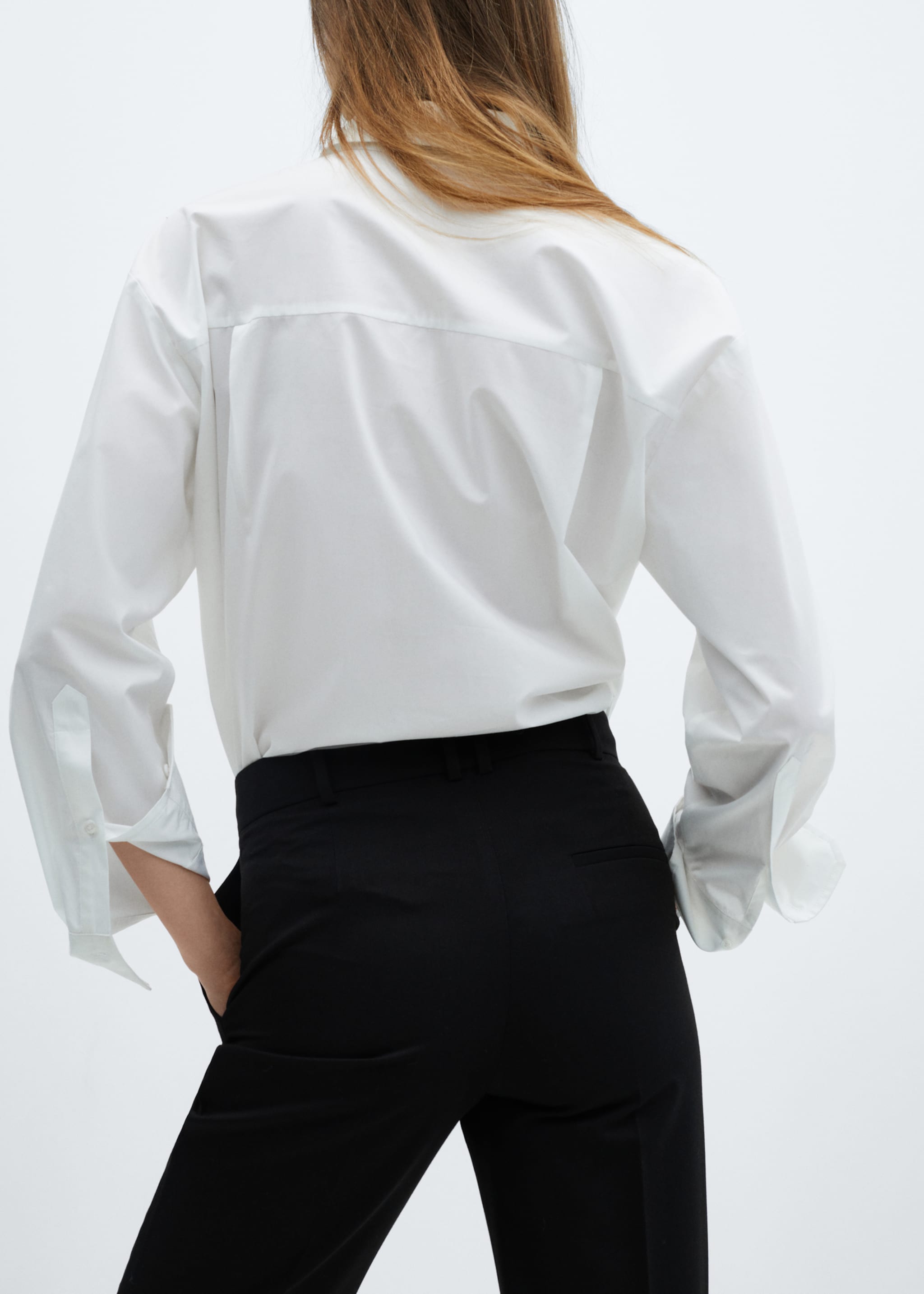 Pocket oversize shirt - Reverse of the article, White. Ref: 67030437-00.