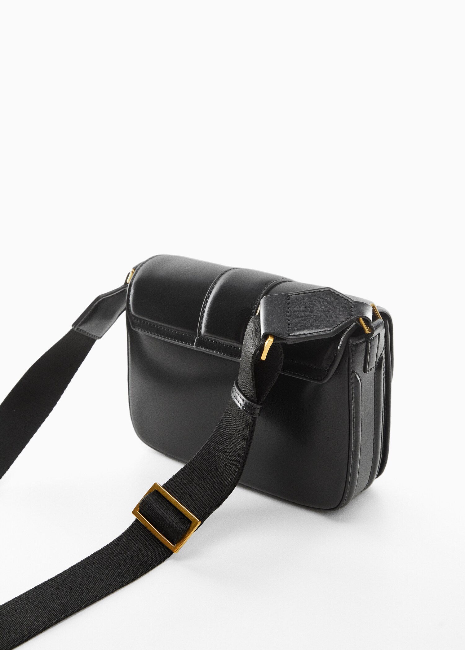 Crossbody bag with flap - Details of the article 1