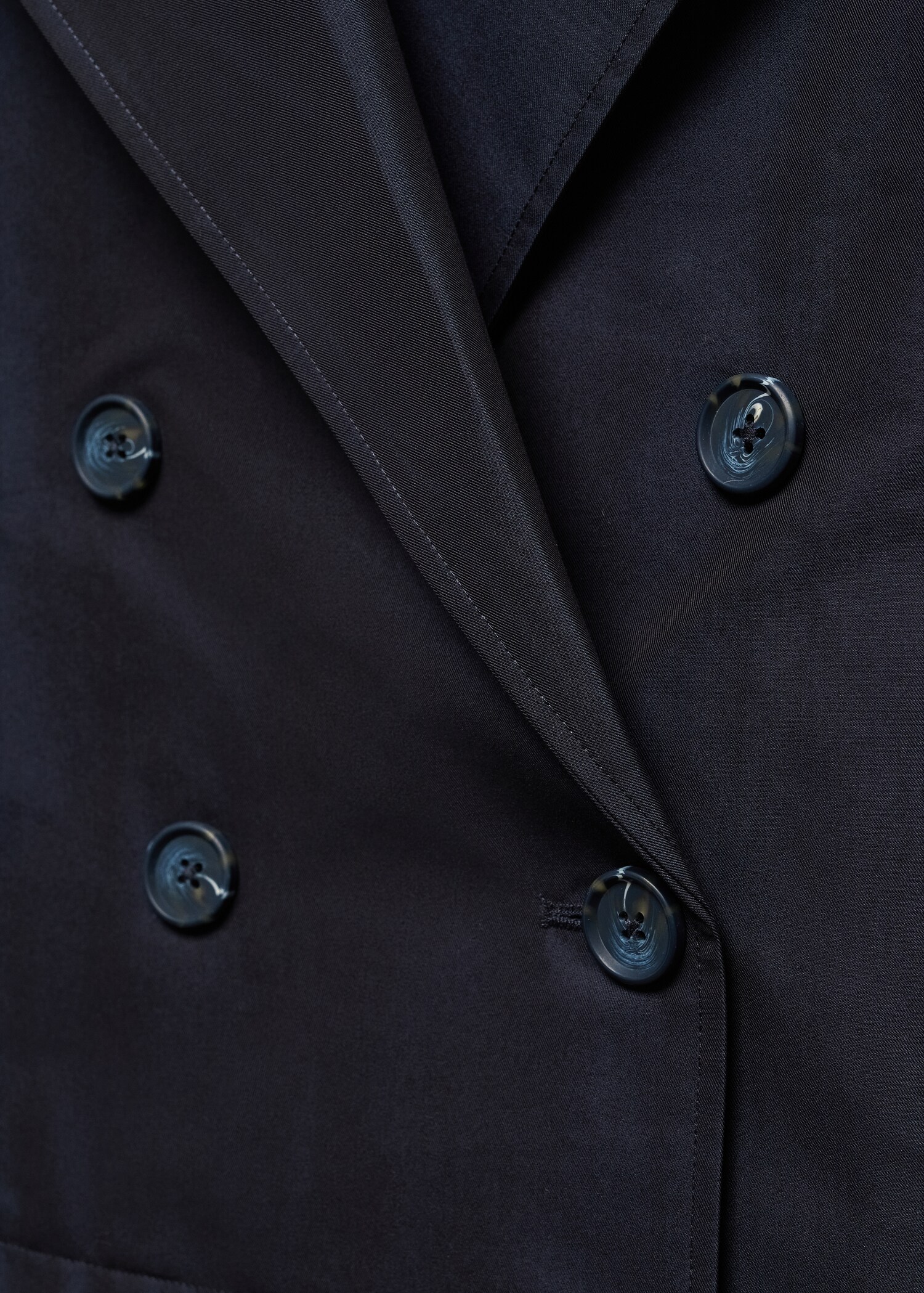 Cropped jacket with lapels - Details of the article 8