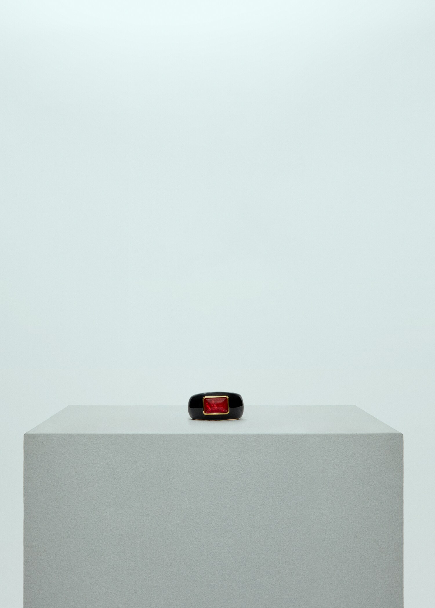 Maxibracelete com pormenor de quartzo - Plano médio