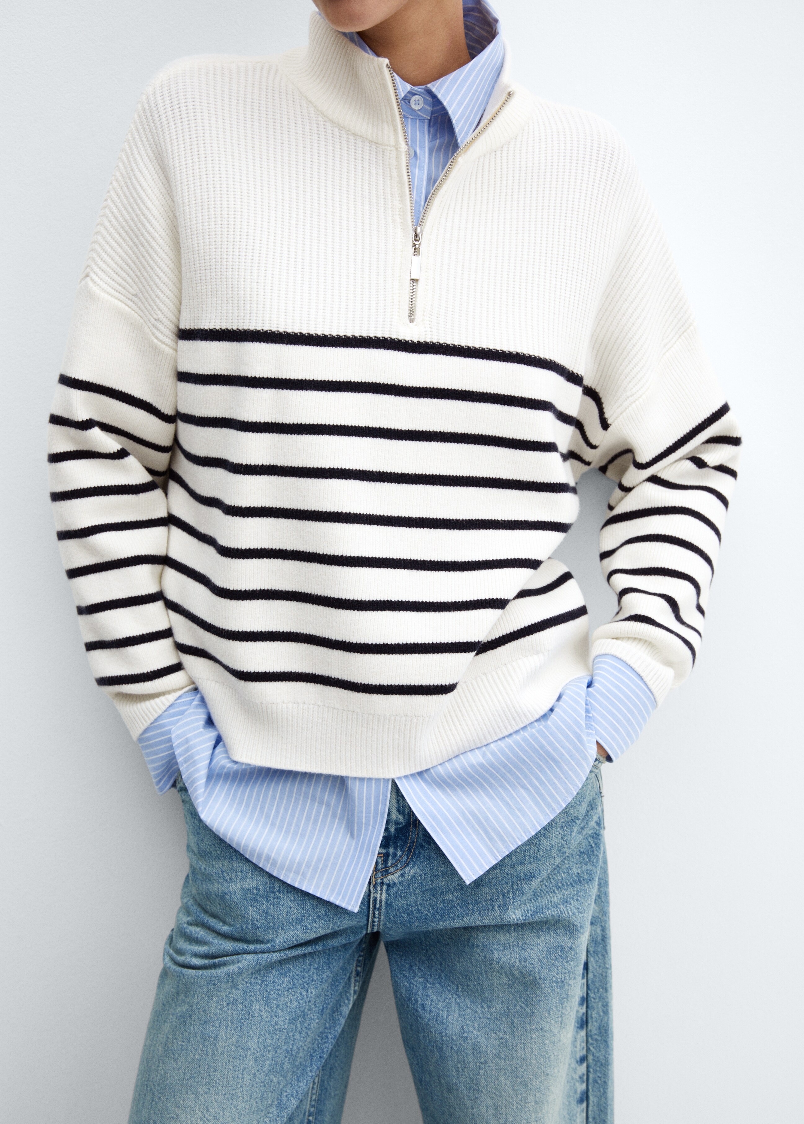 Striped sweater with zipper