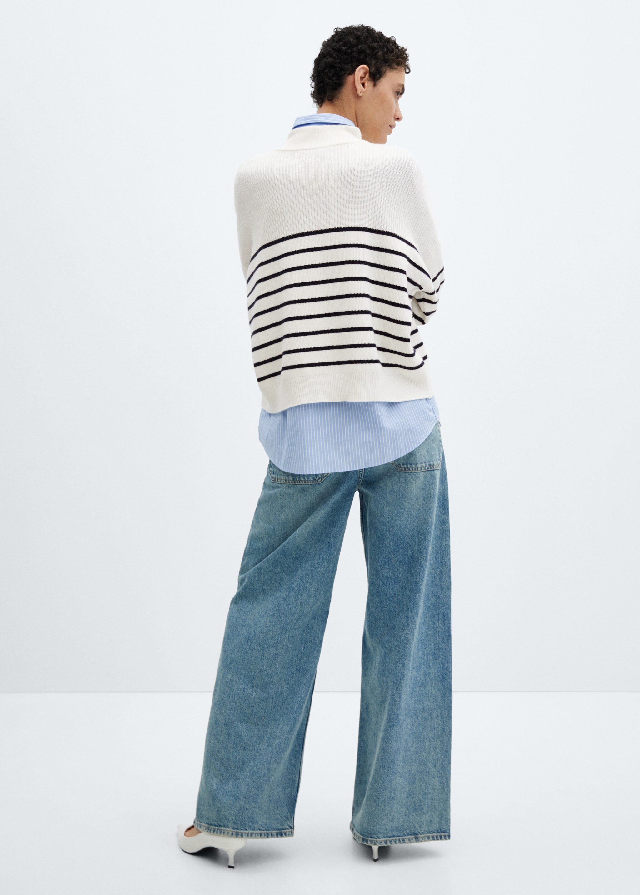 Striped sweater with zip - Reverse of the article