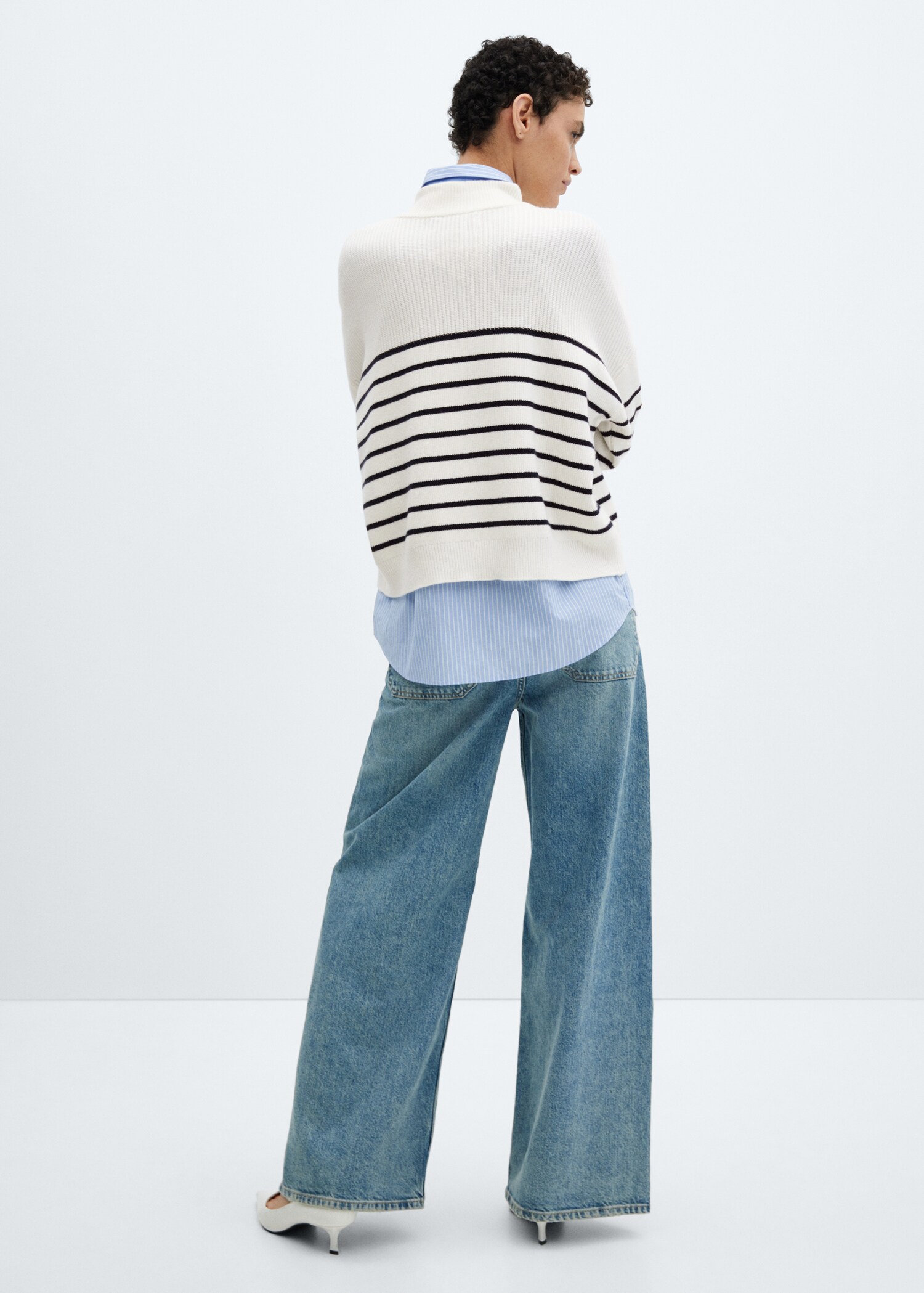 Striped sweater with zip - Reverse of the article