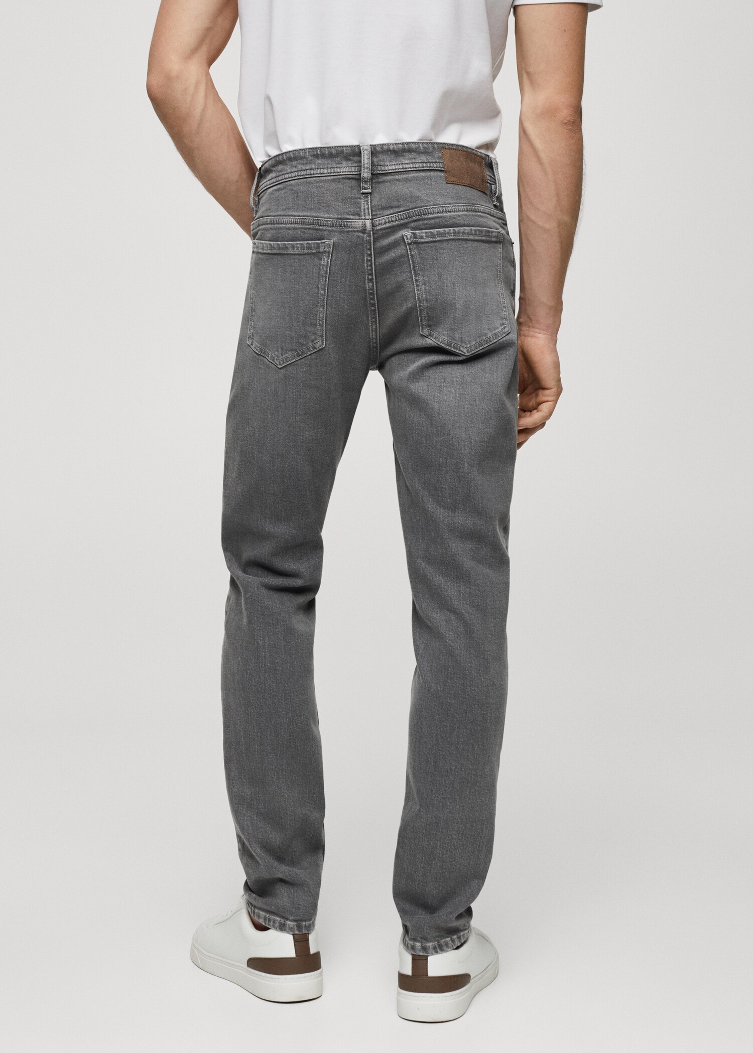 Jan slim fit traperice - Stražnji dio artikla