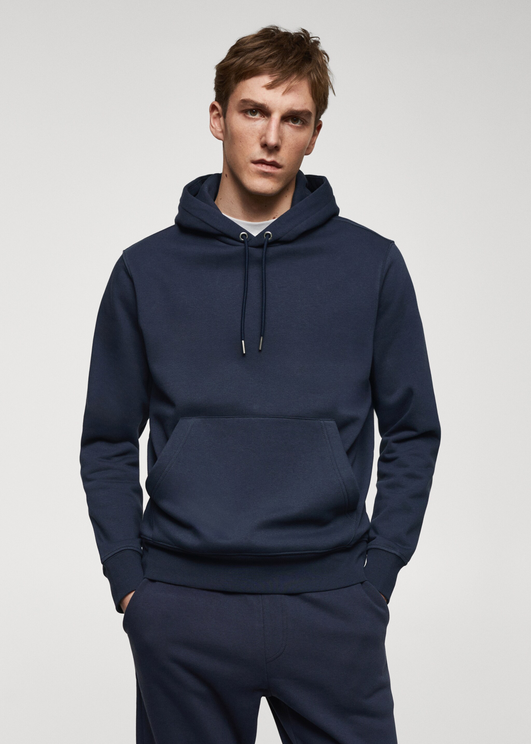 Sudadera algodón capucha canguro - Plano medio