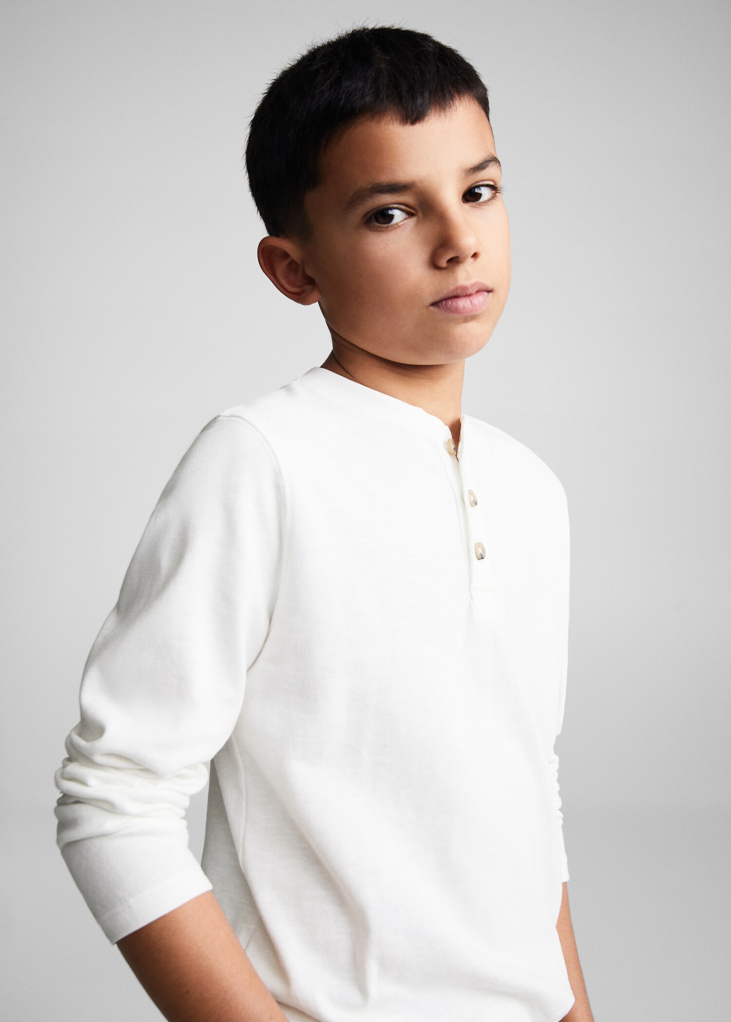 Buttoned long sleeve t-shirt - Данни за артикула 1