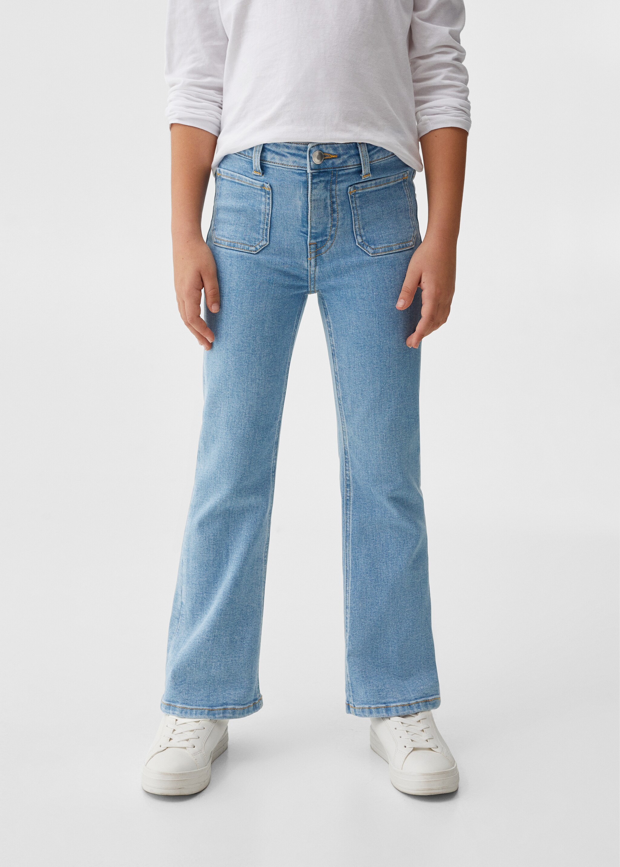 Flared jeans with pocket - Details of the article 6